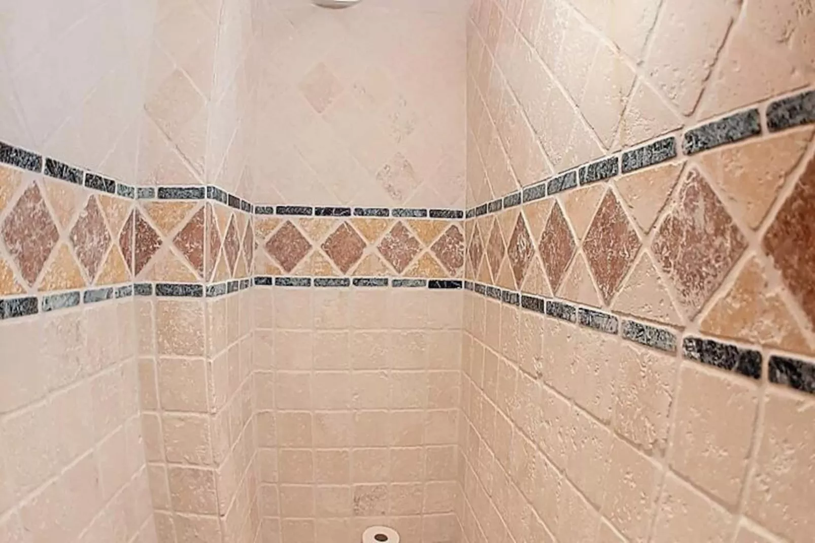 Résidence Iris-Niet-getagd