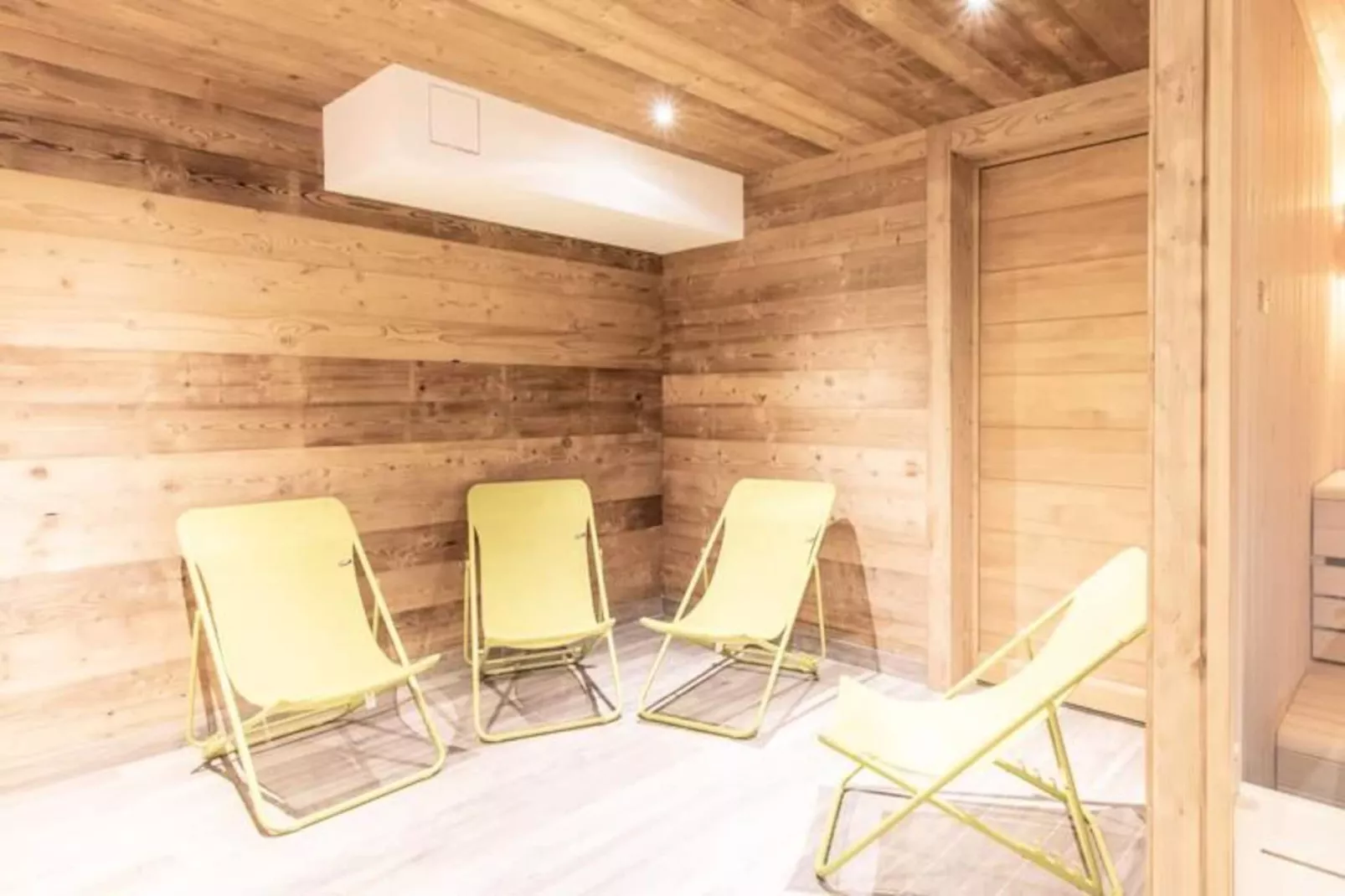 Résidence Sommard N°8-Niet-getagd