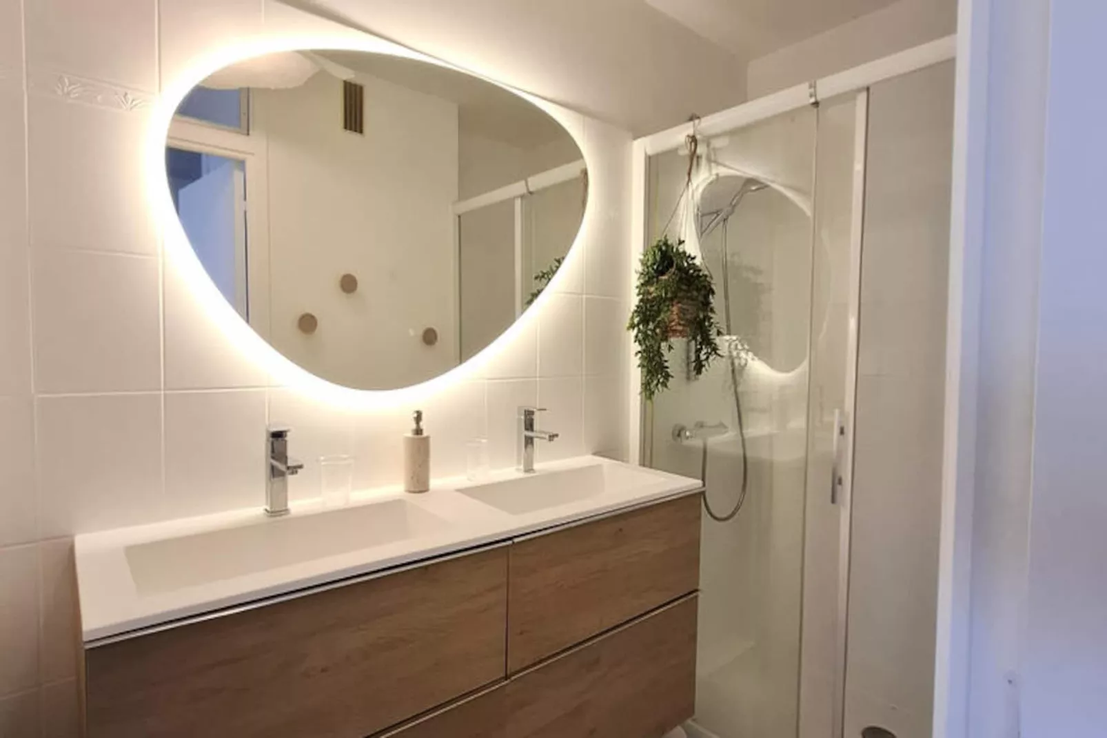 Appartements à Les Sables d'Olonne-Niet-getagd