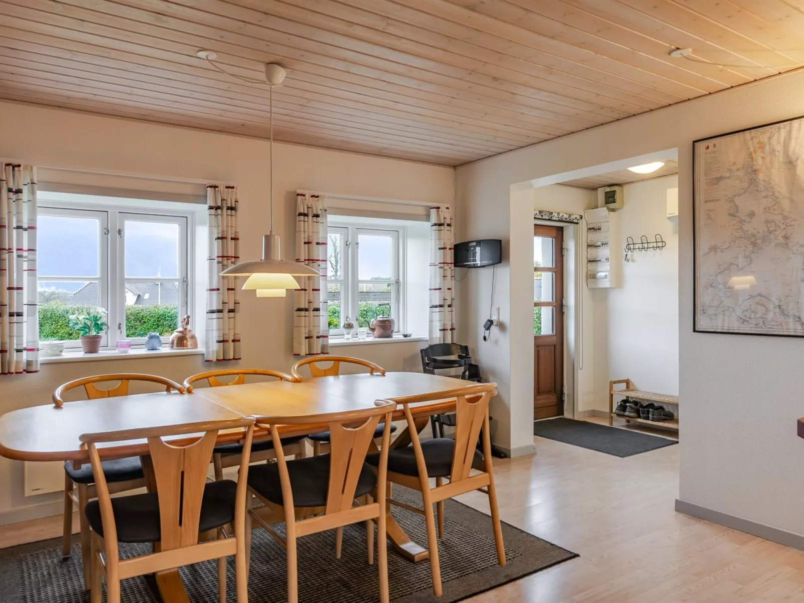 "Arvi" - 100m from the sea-Binnen