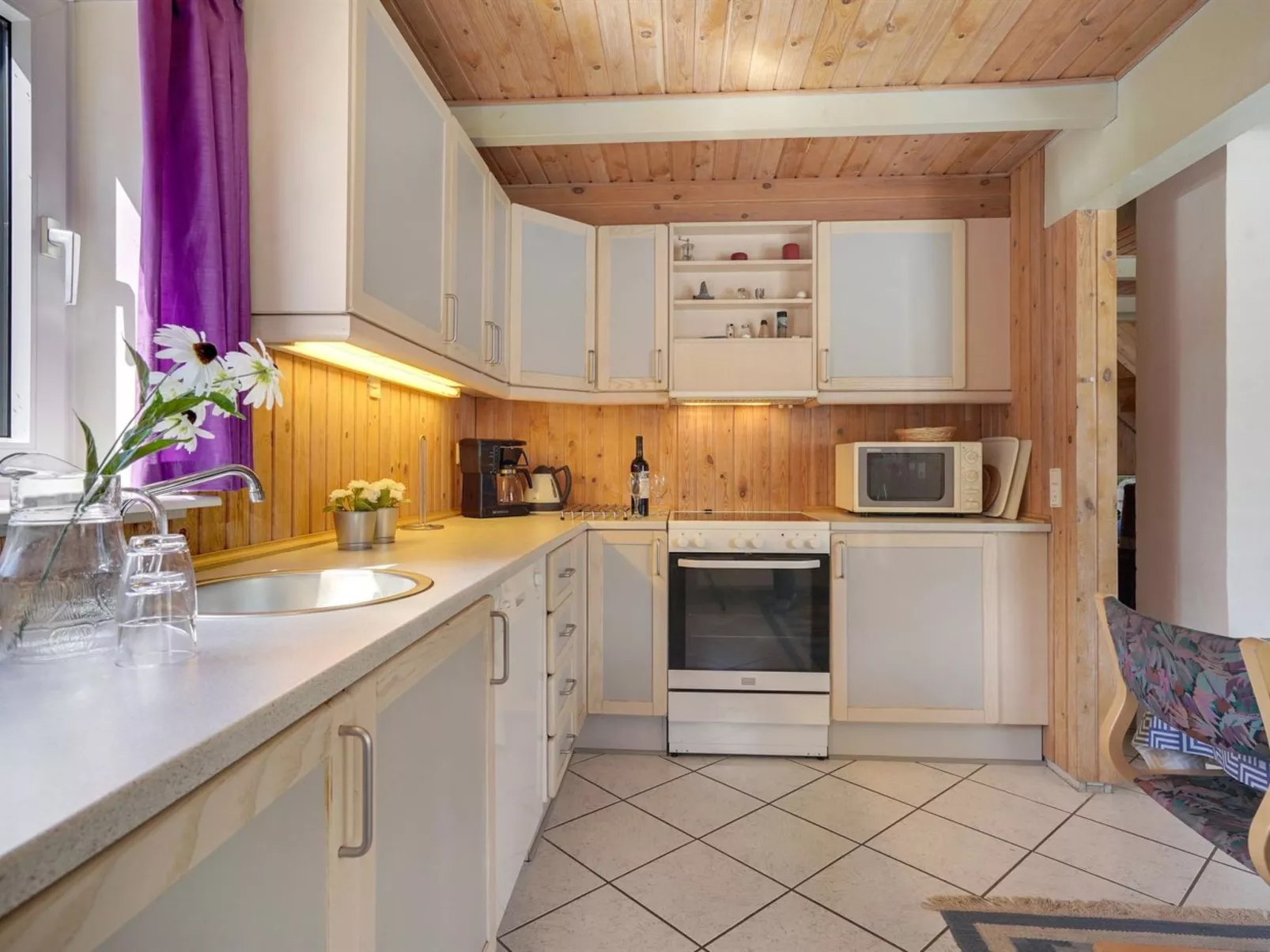 "Urda" - 1km from the sea-Binnen