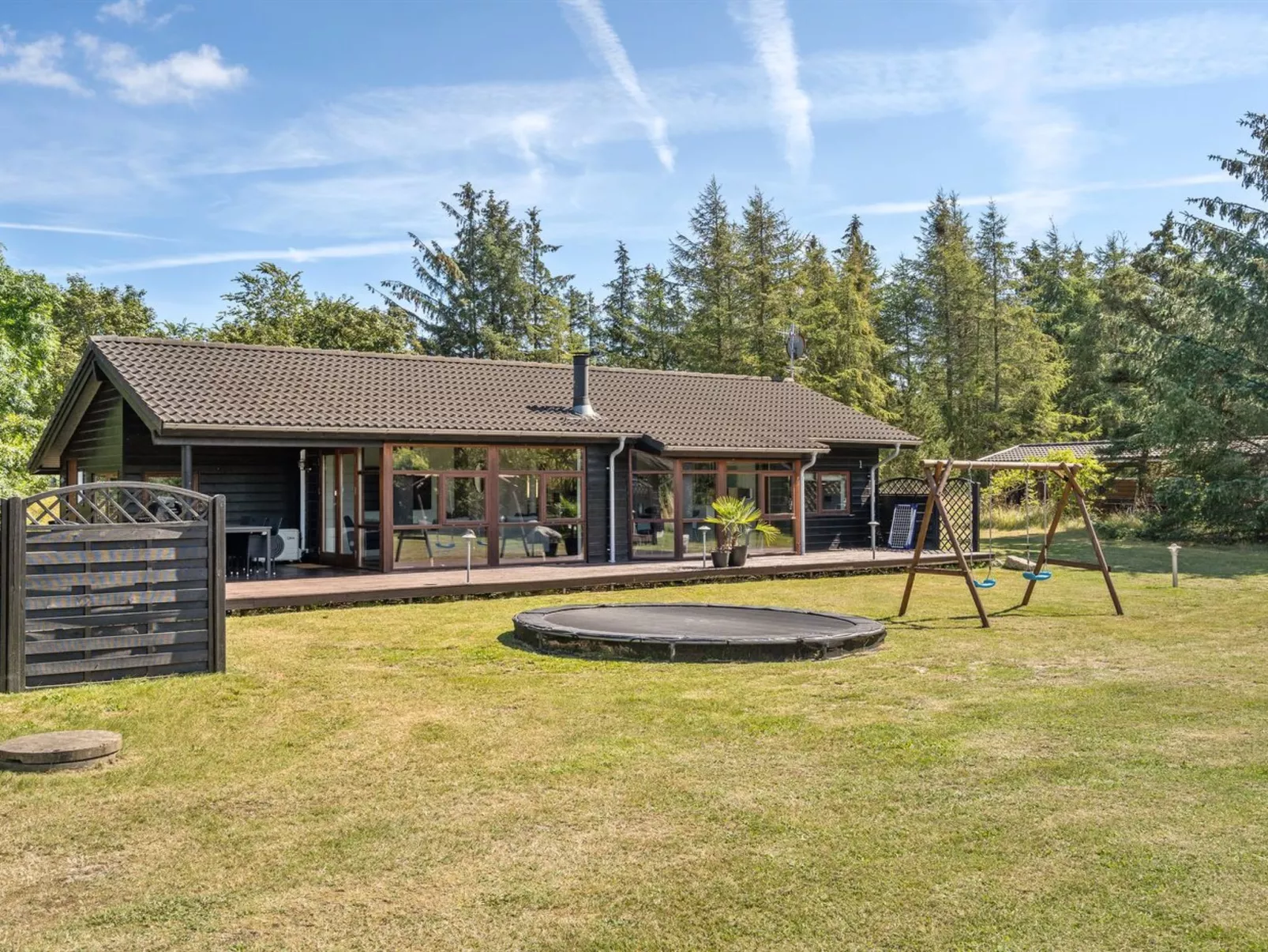 "Sirpa" - 1km from the sea-Buiten