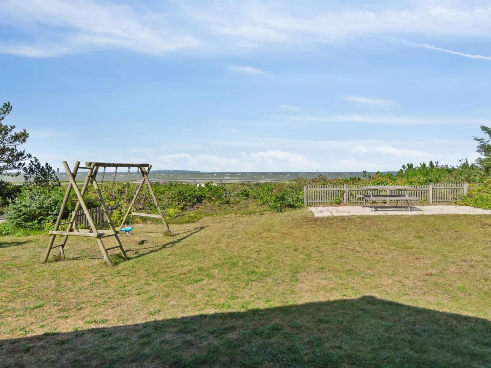 "Awenita" - 50m to the fjord-Buiten