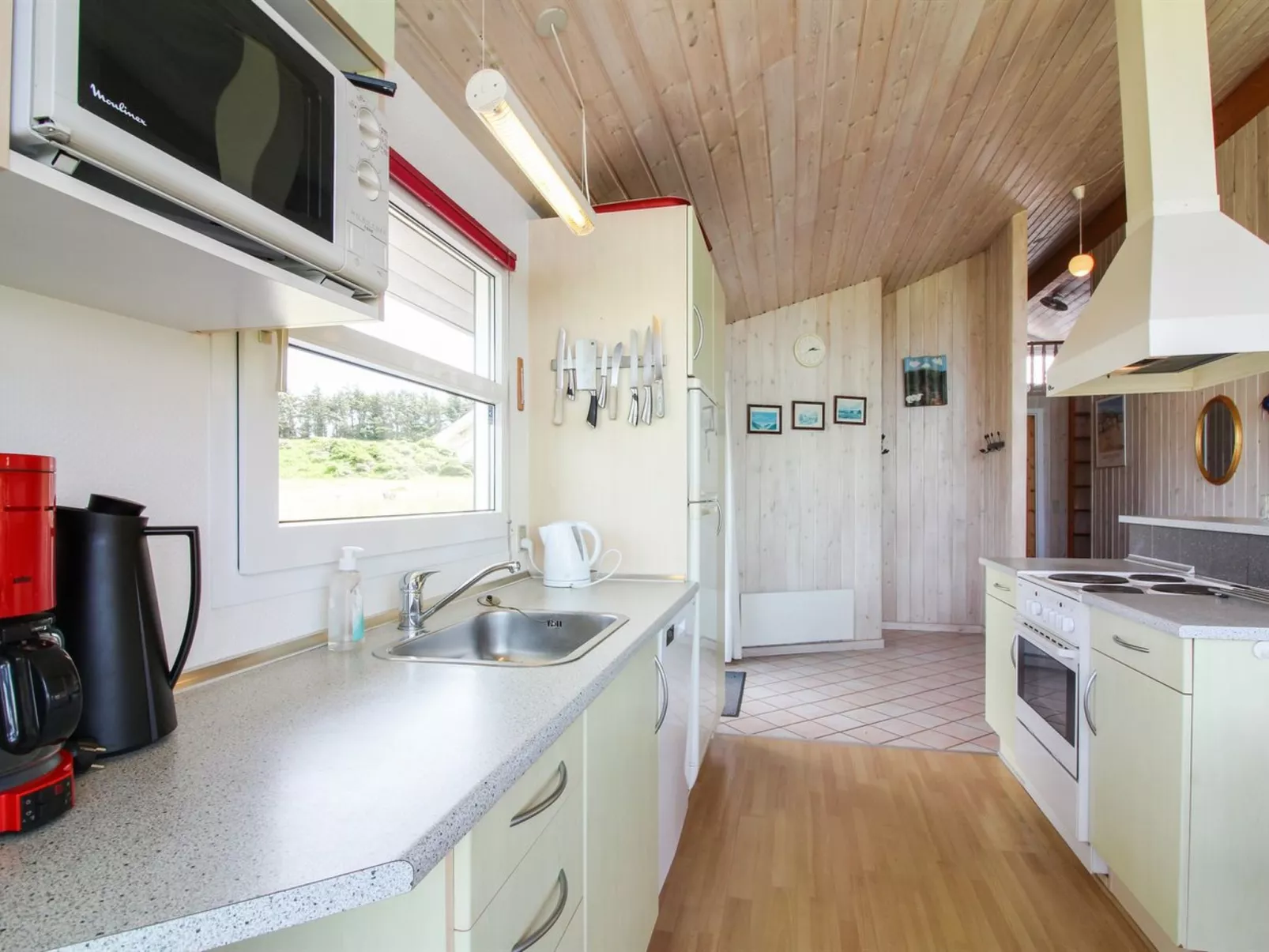 "Fanni" - 460m from the sea-Binnen