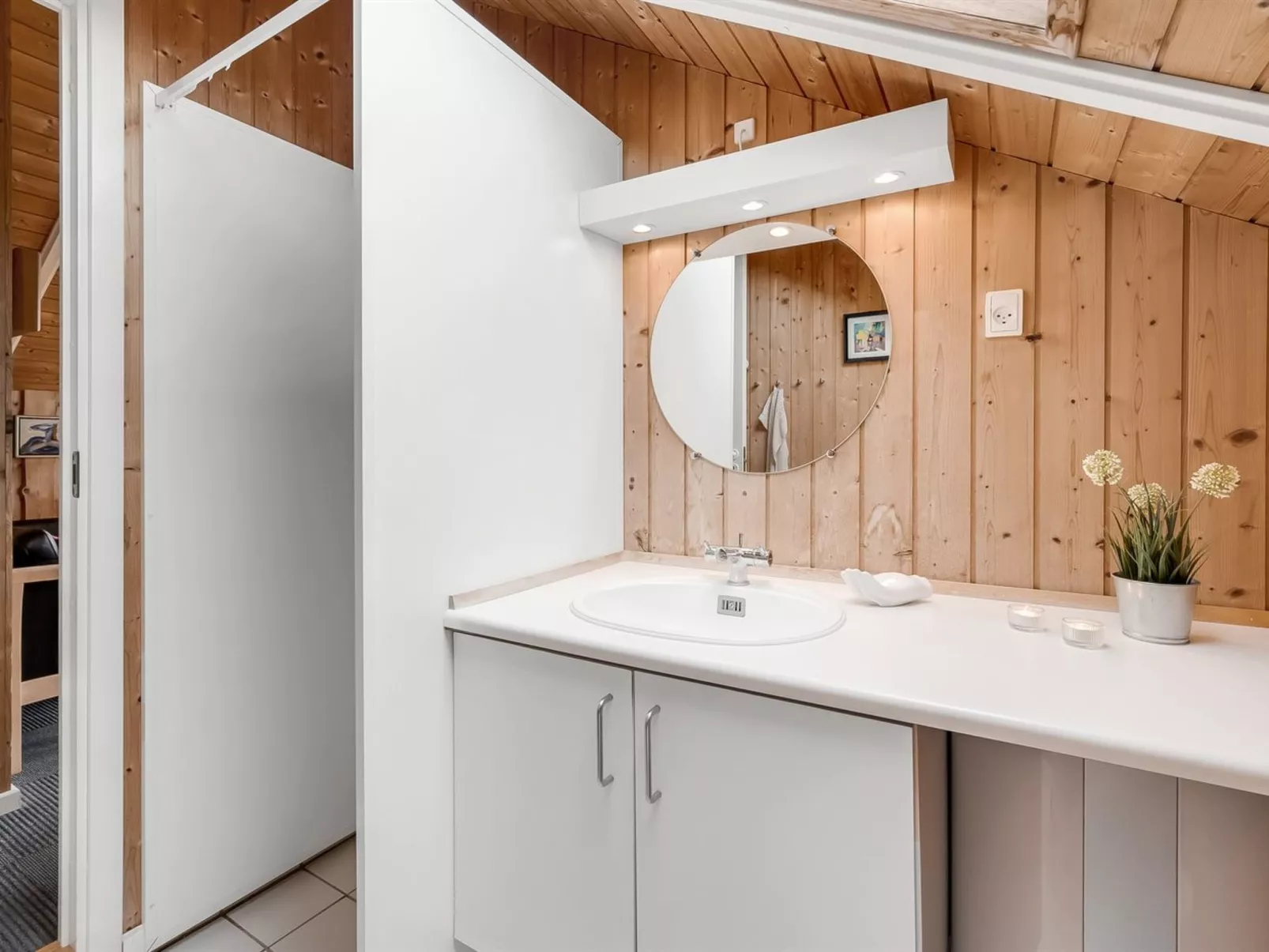 "Lonne" - 750m to the fjord-Binnen