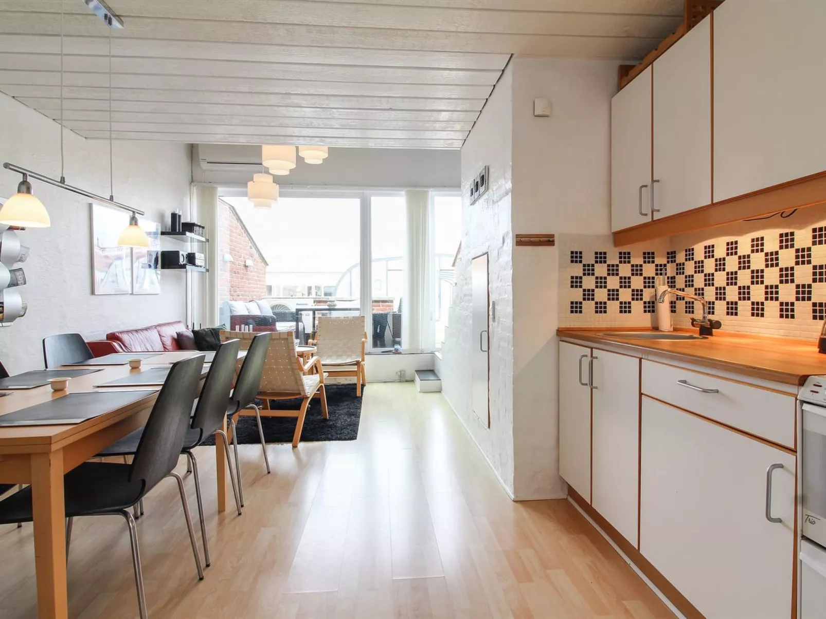 "Skarp" - 500m from the sea-Binnen