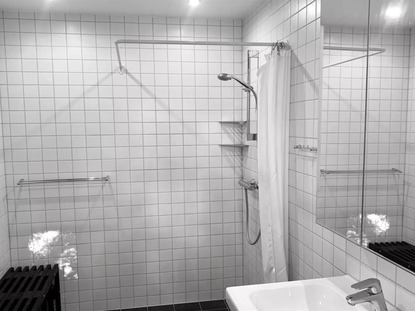 "Iadrik" - 85m to the fjord-Binnen