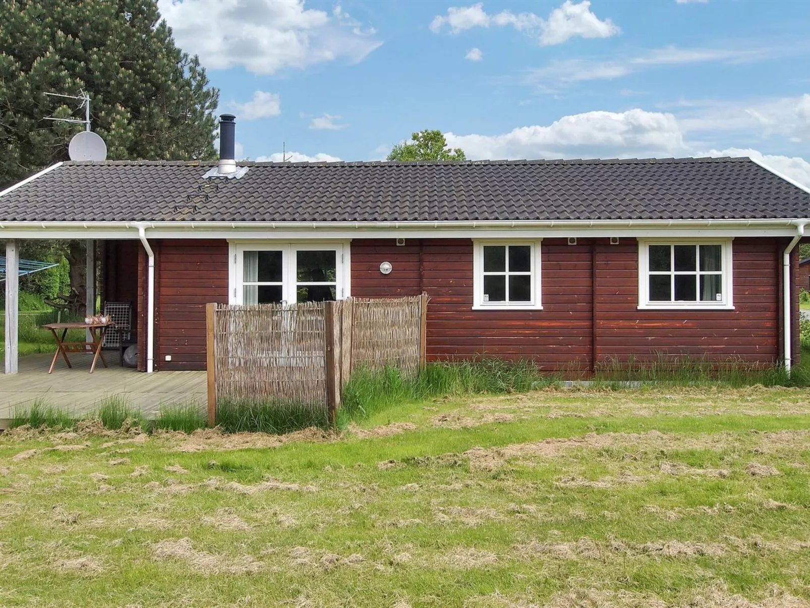 "Lilian" - 600m from the sea-Buiten