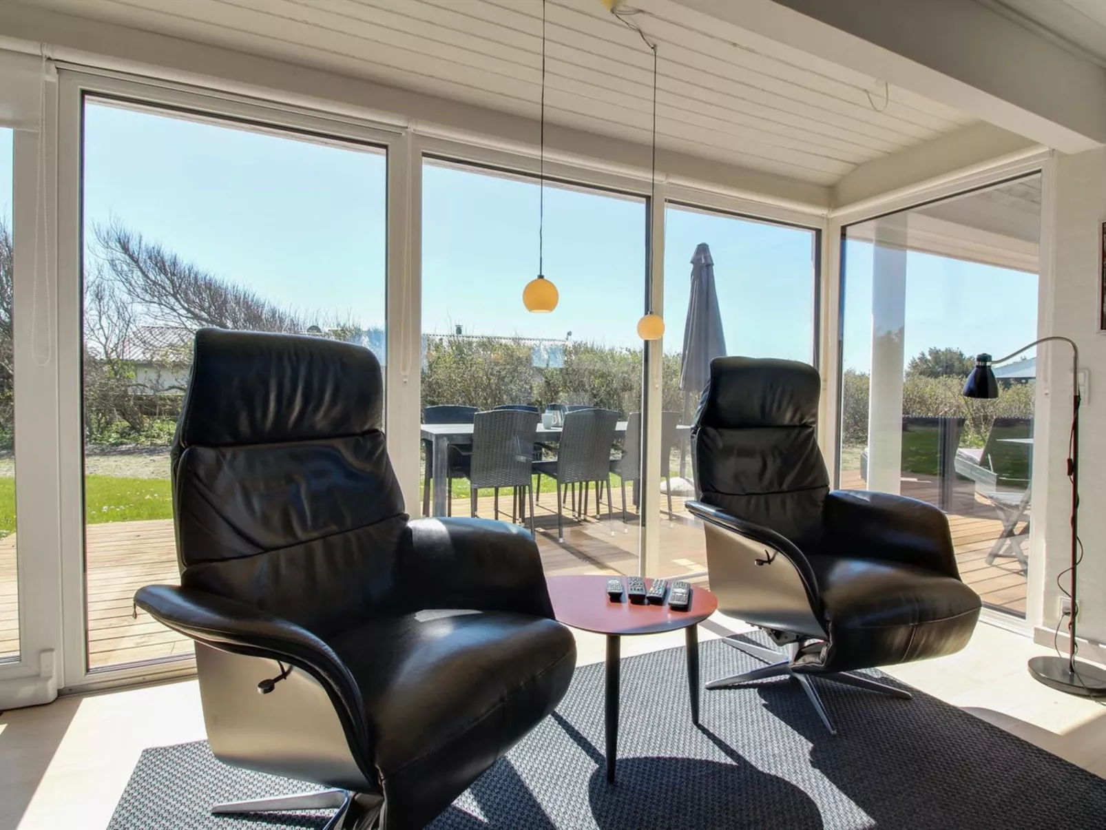 "Minza" - 250m from the sea-Binnen