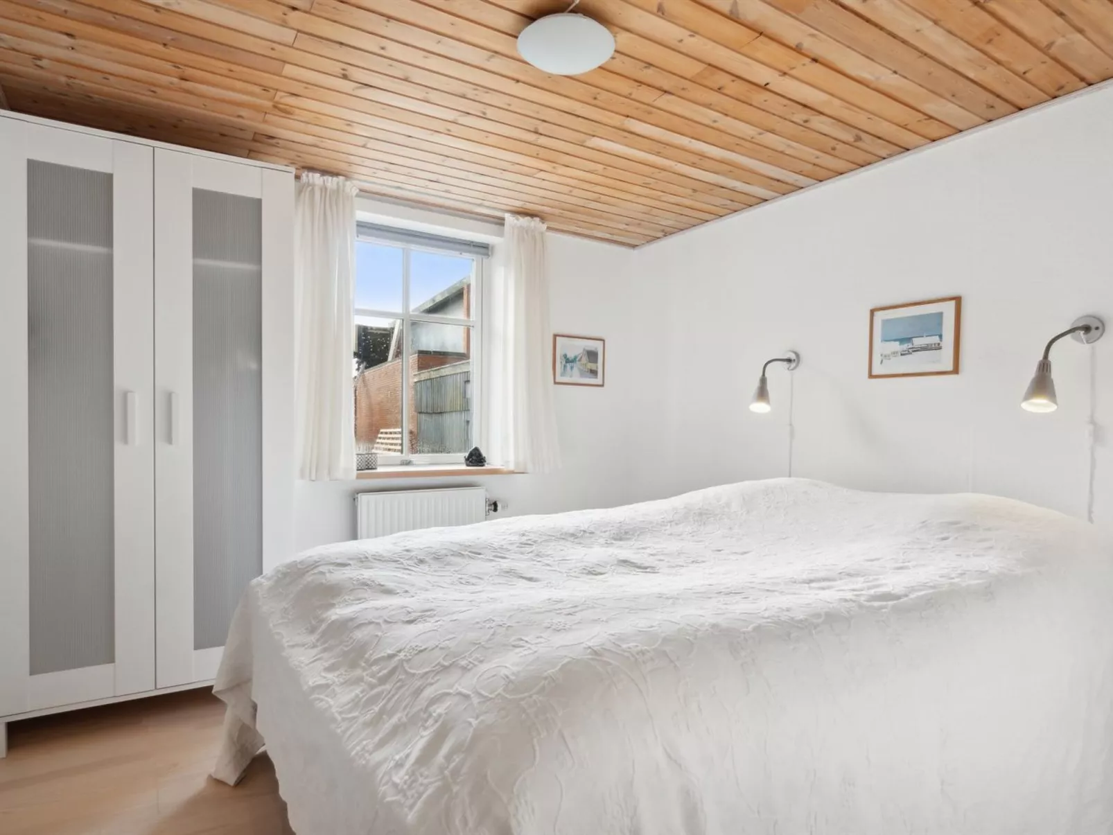 "Gertina" - 40m to the fjord-Binnen