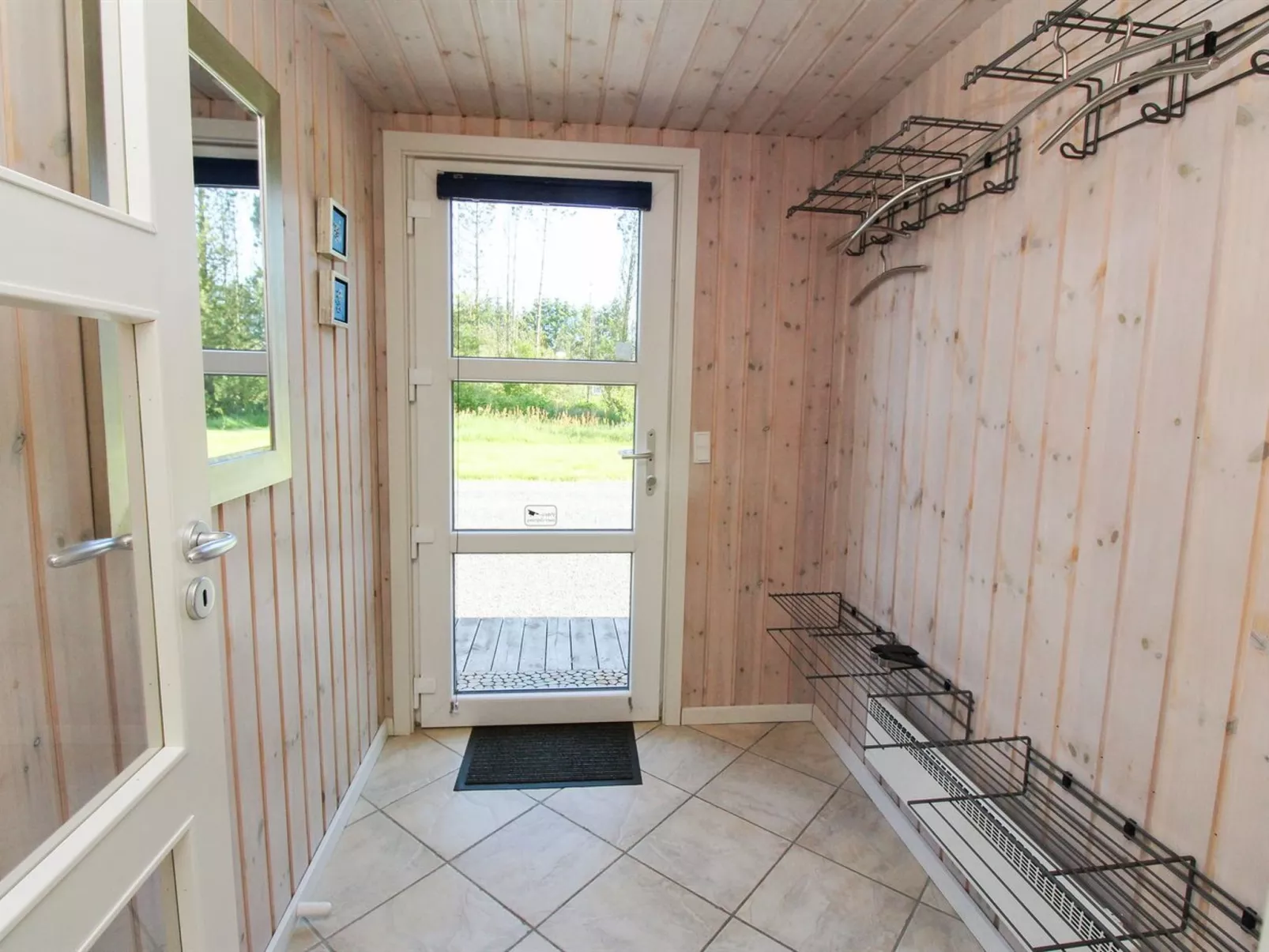 "Beeke" - 1.4km from the sea-Binnen