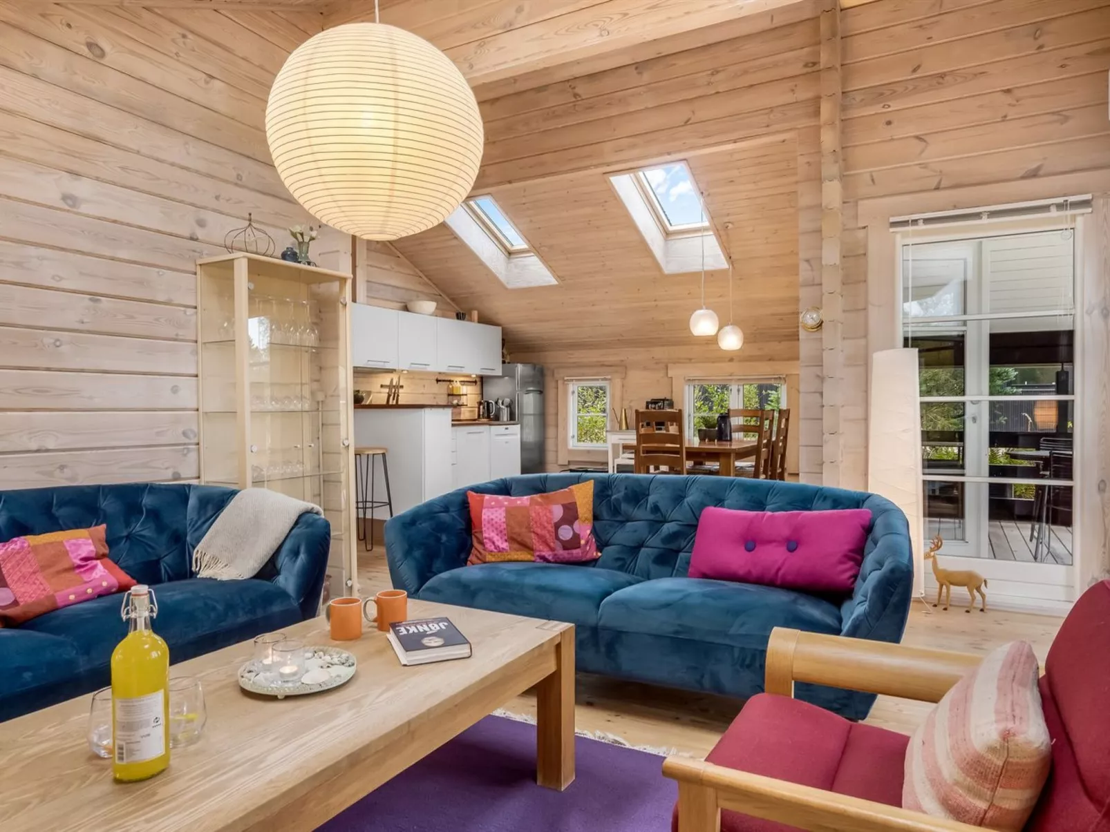 "Tanas" - 2km from the sea-Binnen