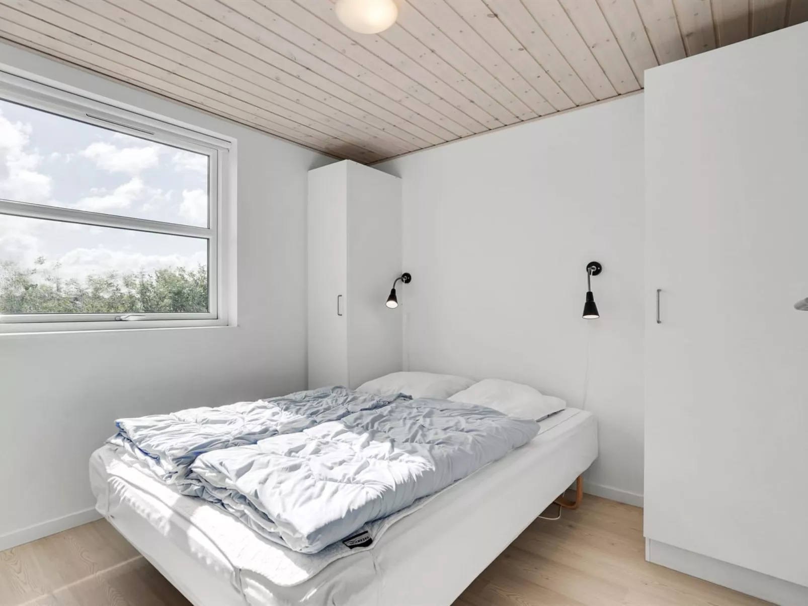 "Vitori" - 800m from the sea-Binnen