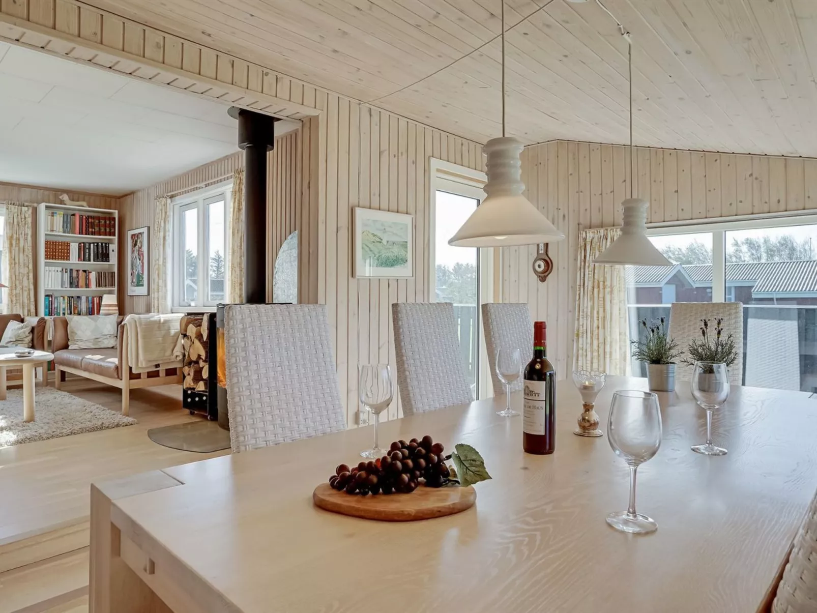 "Afrim" - 694m from the sea-Binnen