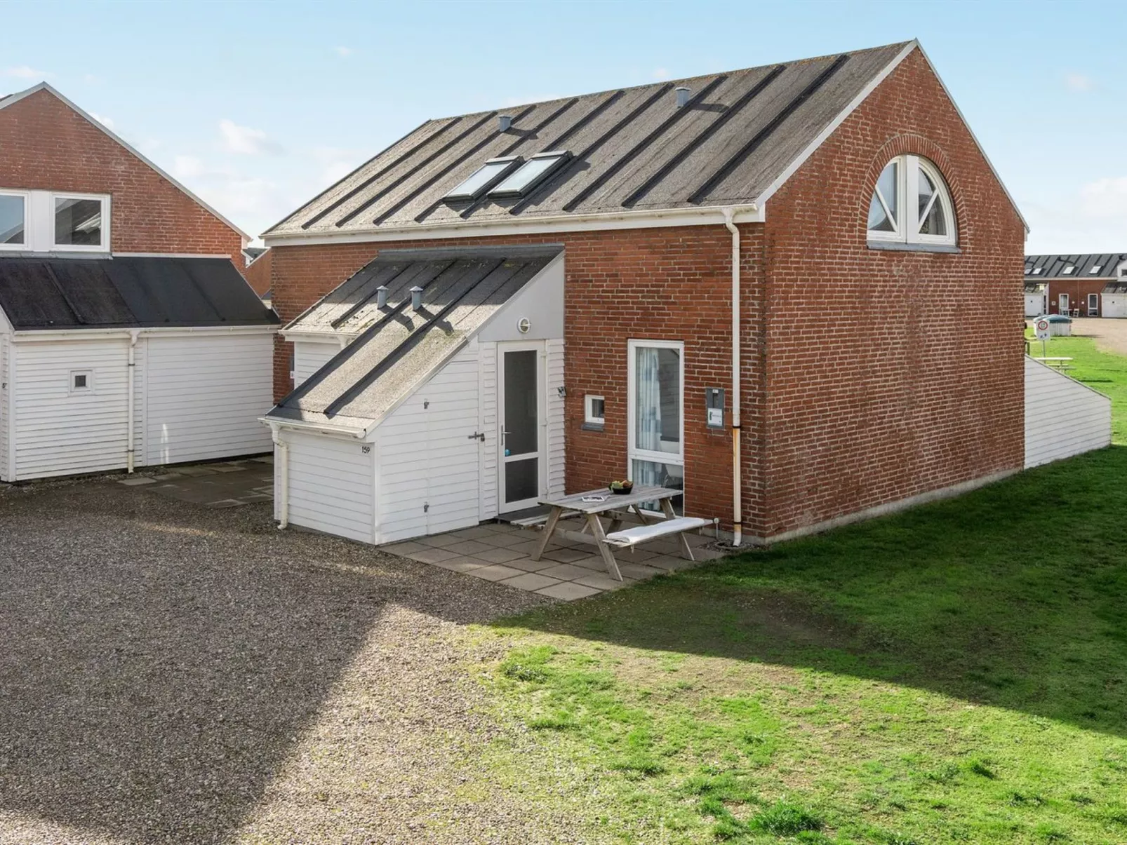 "Ameli" - 2.3km from the sea - Buiten