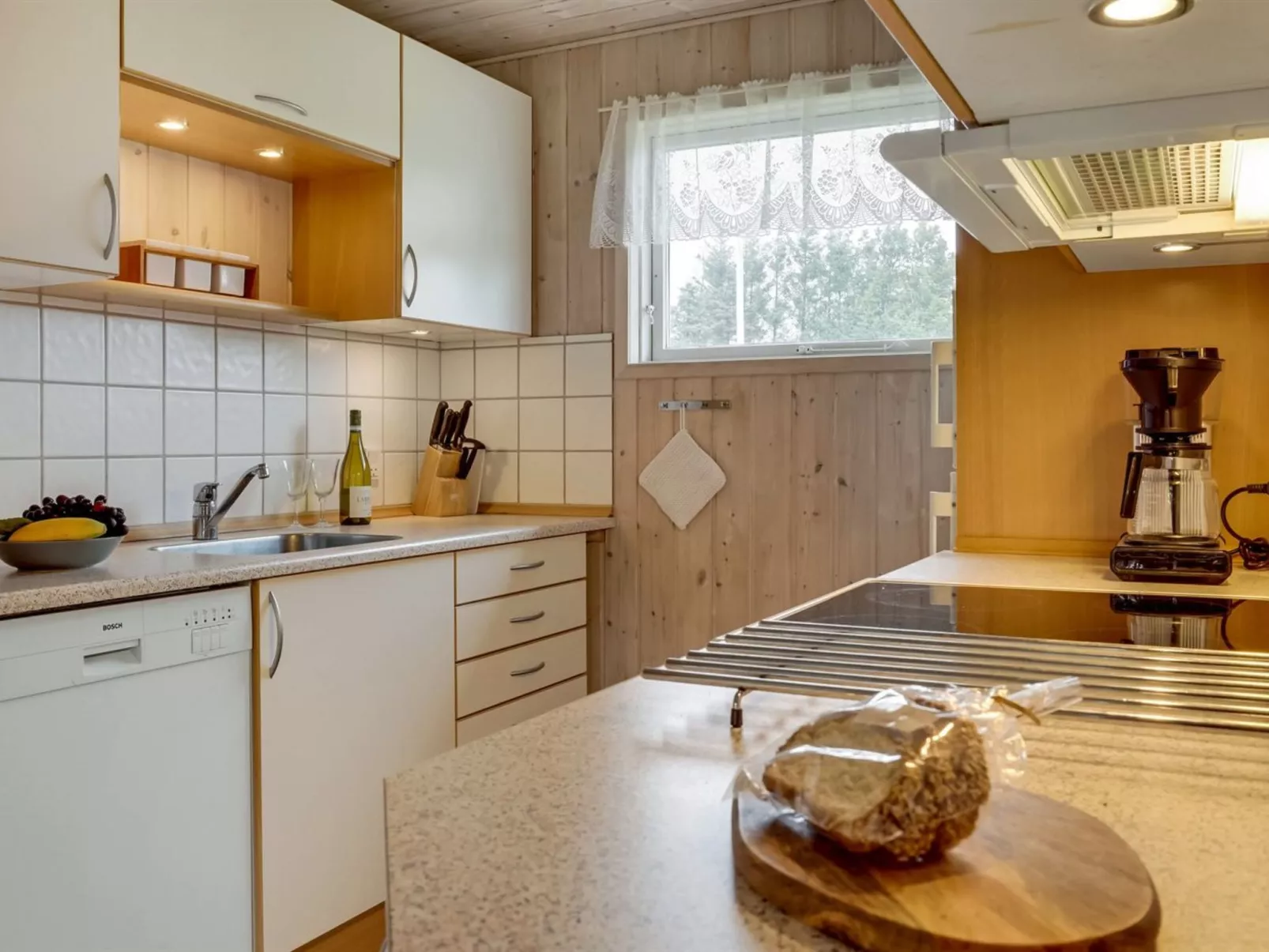 "Sampsa" - 600m from the sea-Binnen