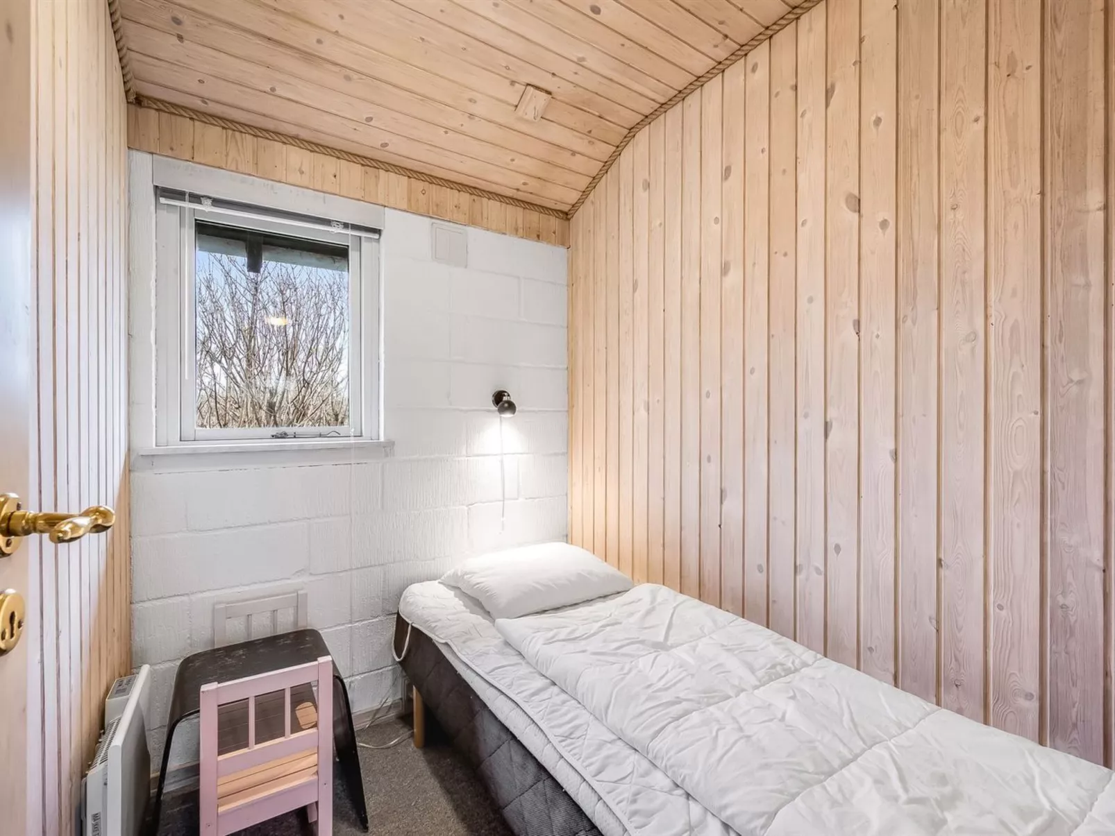 "Safina" -  from the sea-Binnen