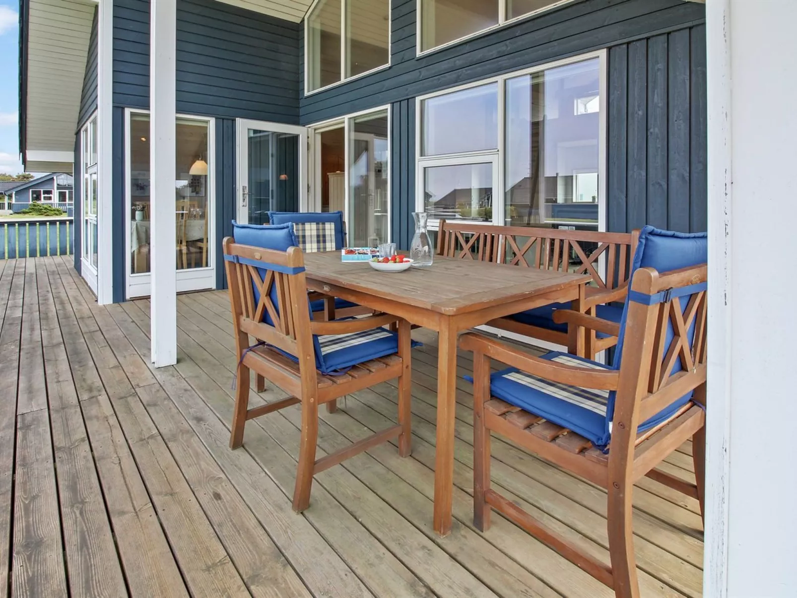 "Tähti" -  from the sea-Buiten