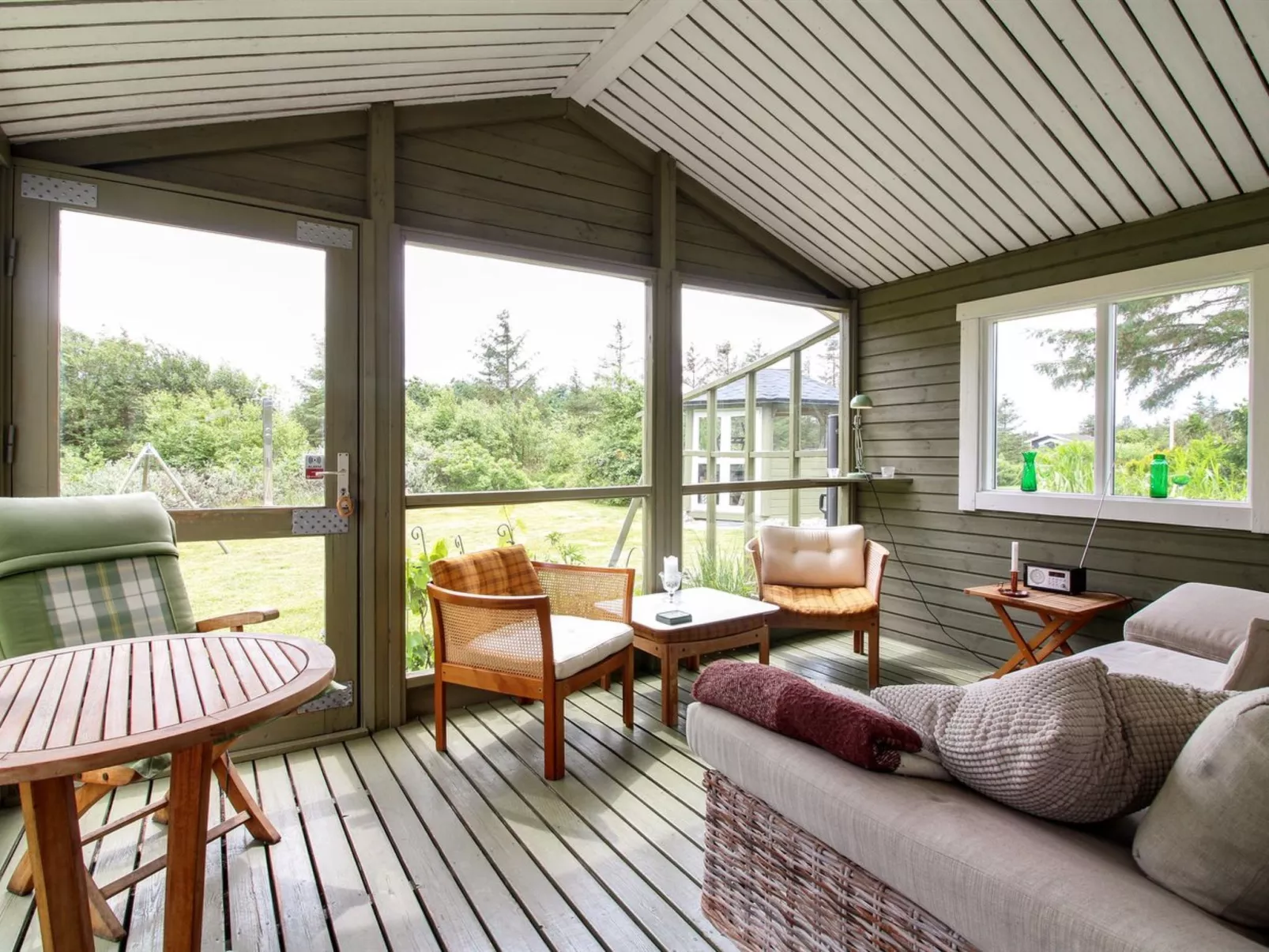 "Ele" - 900m from the sea-Binnen