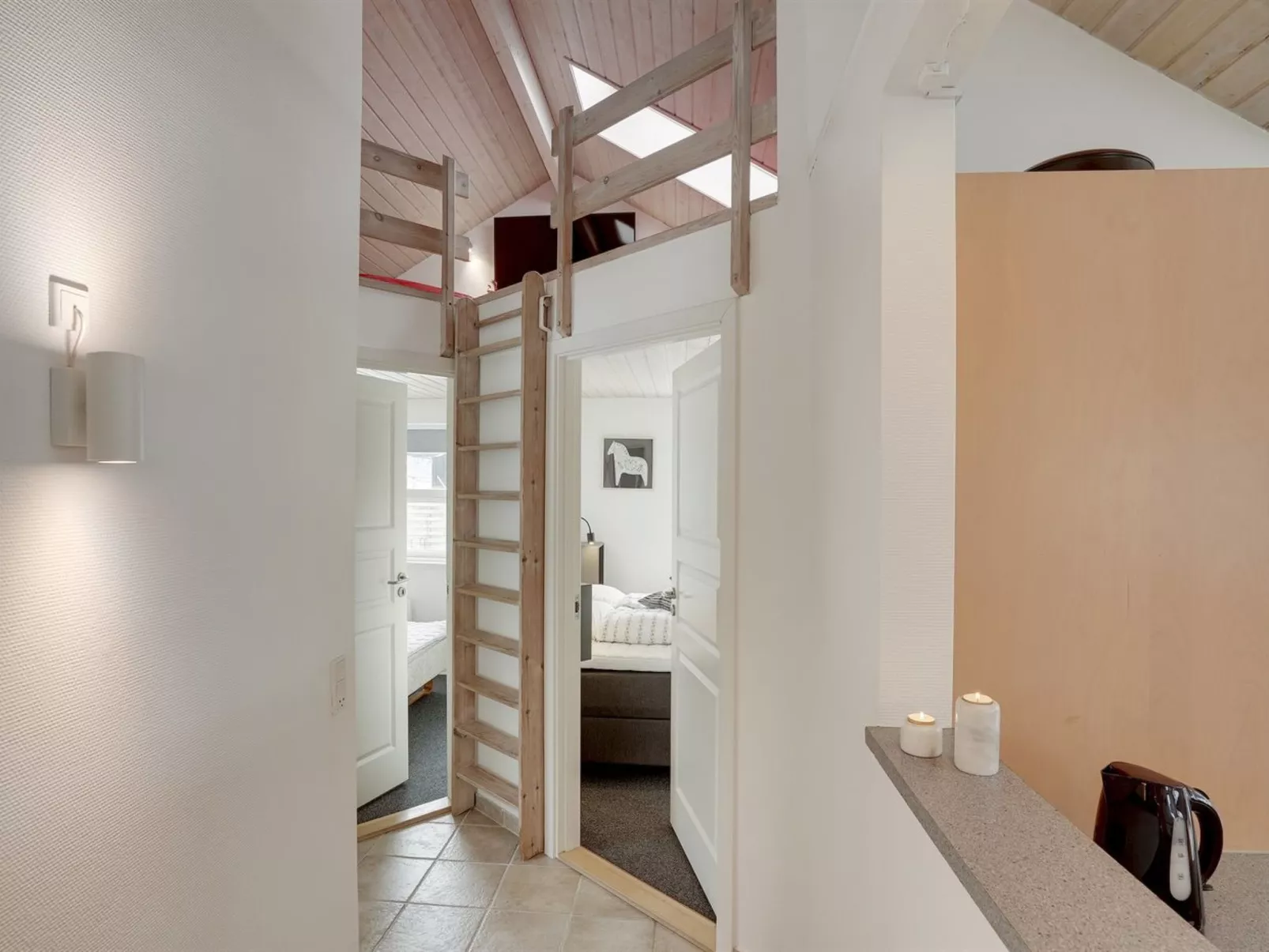 "Thorwith" - 150m from the sea-Binnen