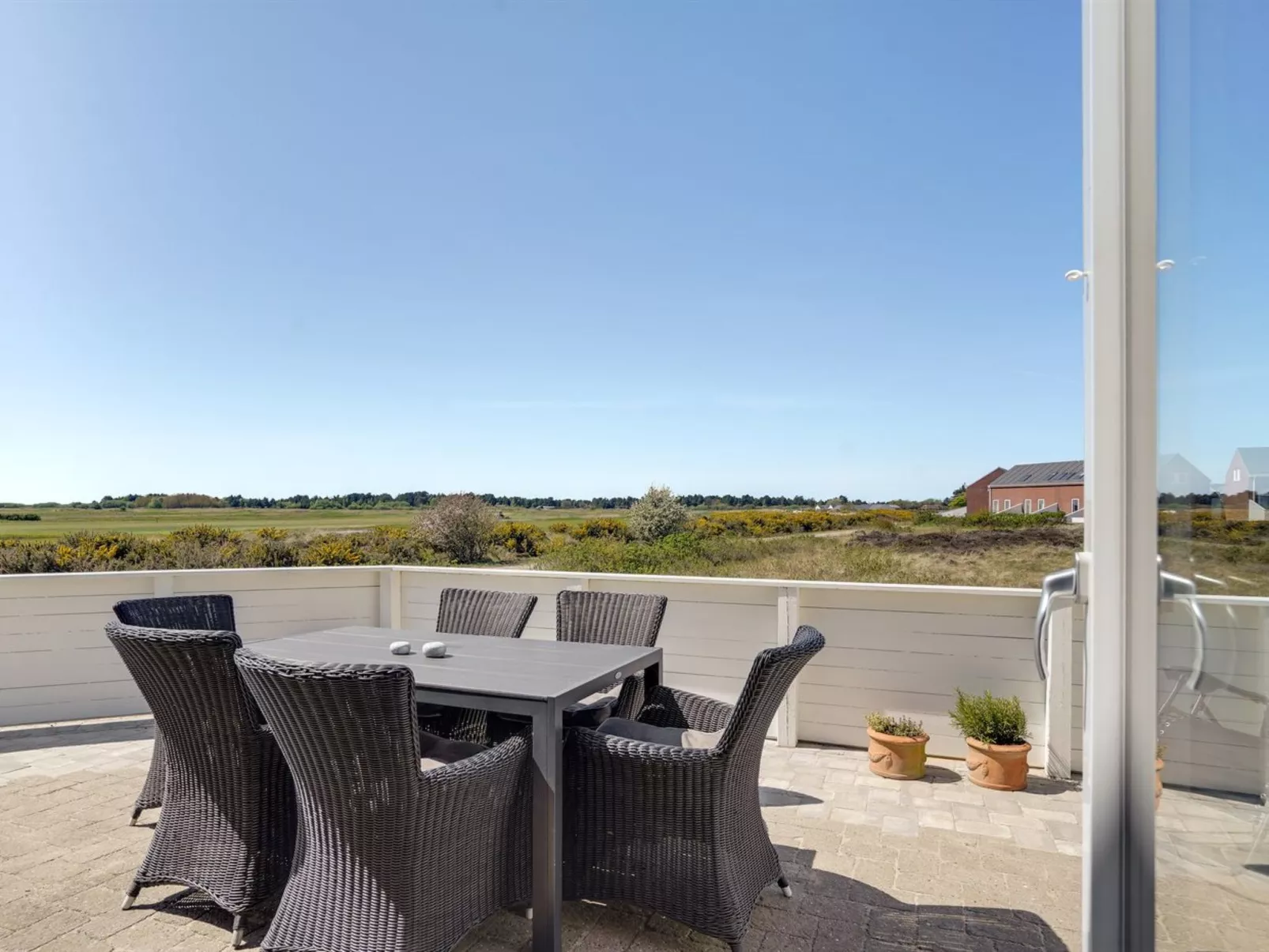 "Gerharde" - 2.3km from the sea-Buiten