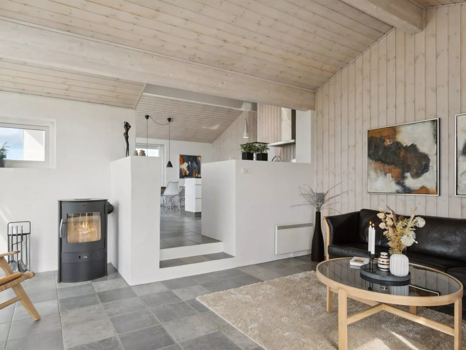 "Ohto" - 281m from the sea-Binnen