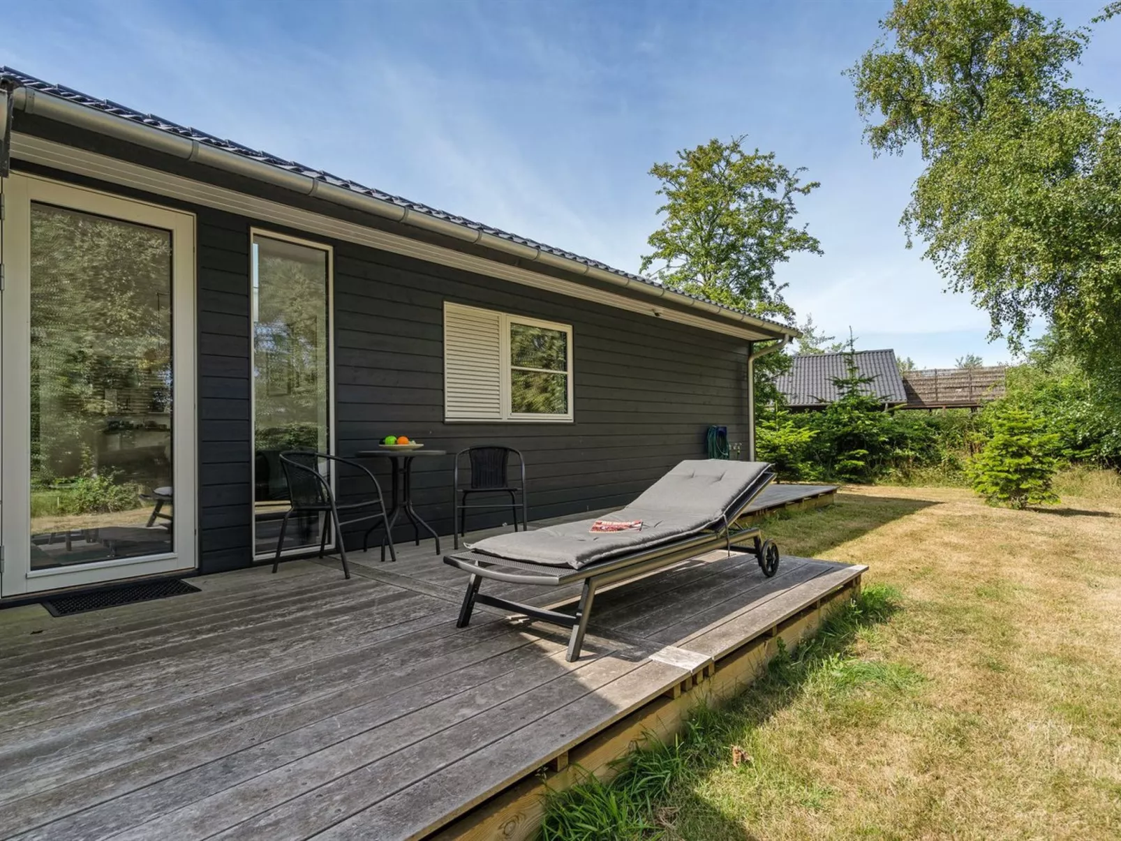 "Jelke" - 50m from the sea-Buiten