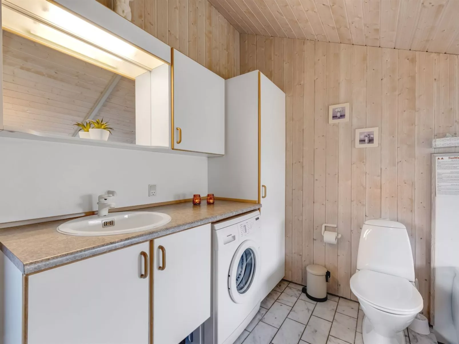 "Tuure" -  from the sea-Binnen