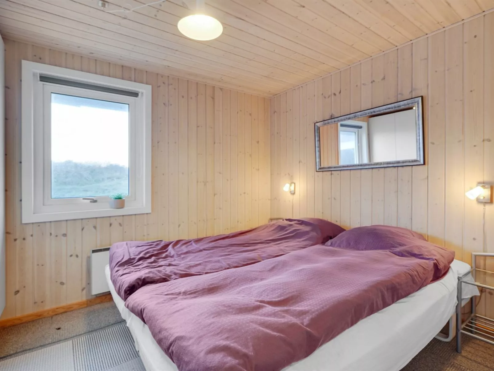 "Ozeana" -  from the sea-Binnen