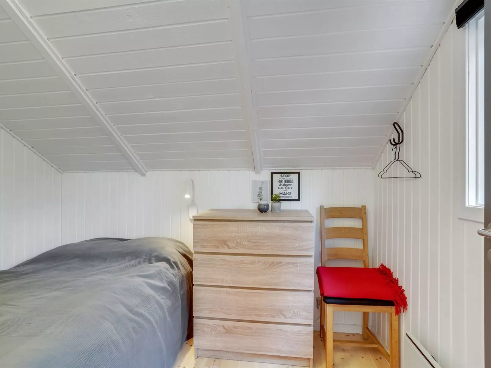 "Hjalmara" - 900m from the sea-Binnen