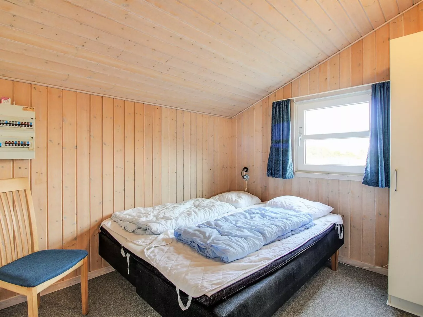 "Petkana" - 700m from the sea-Binnen