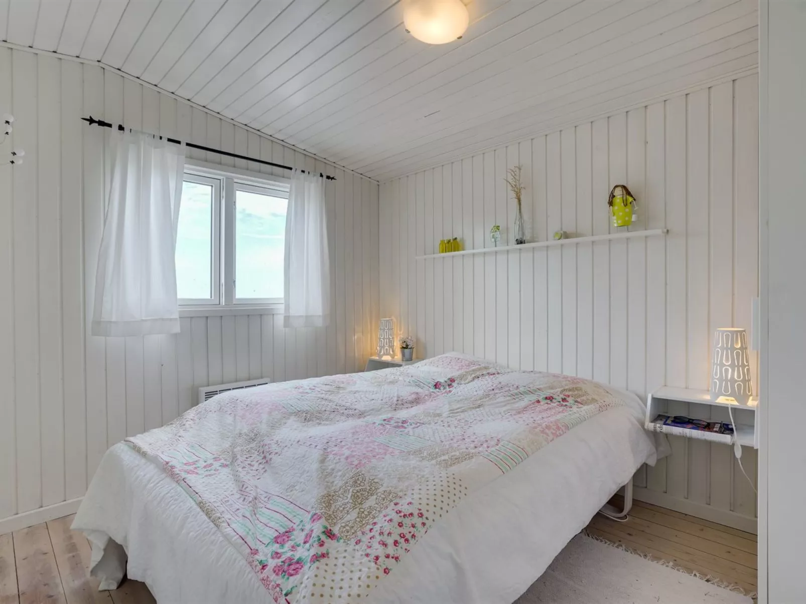 "Marit" - 150m from the sea-Binnen