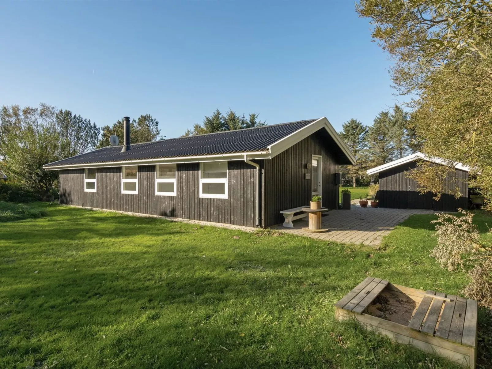 "Anella" - 1.4km from the sea-Buiten