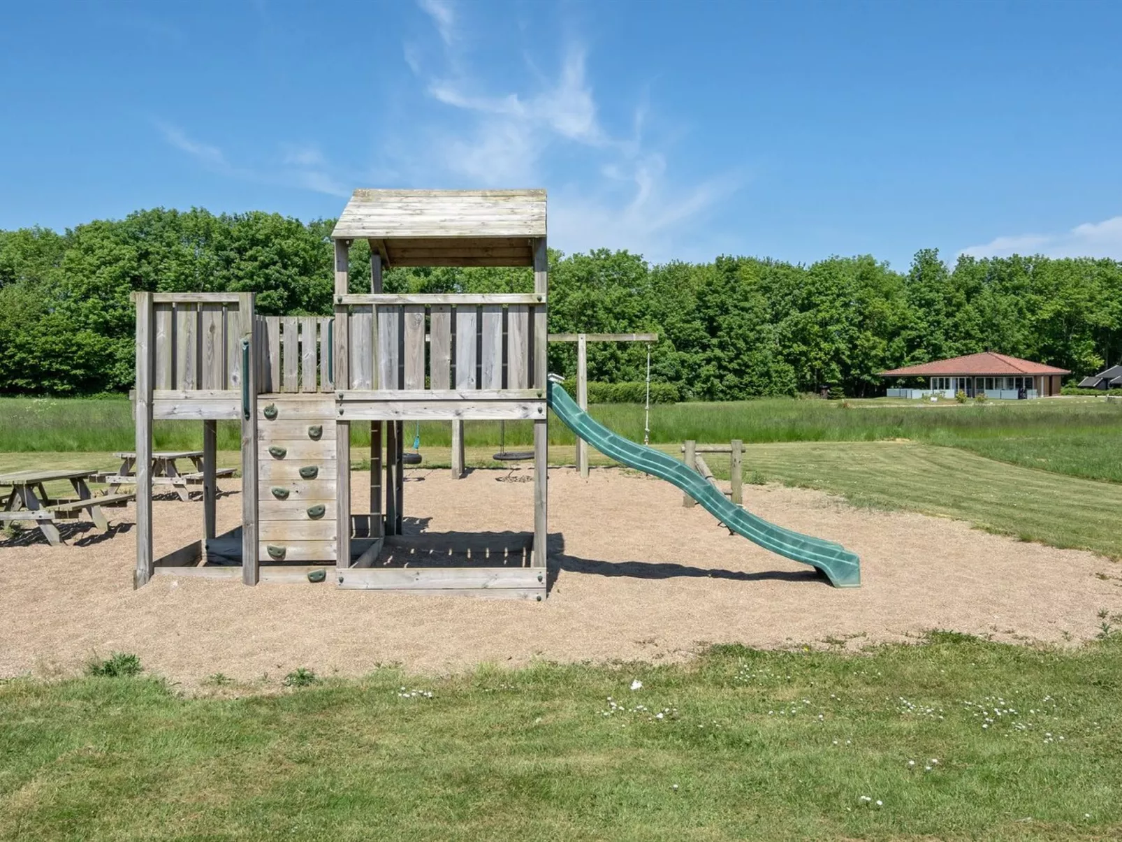 "Helena" - 250m from the sea-Buiten