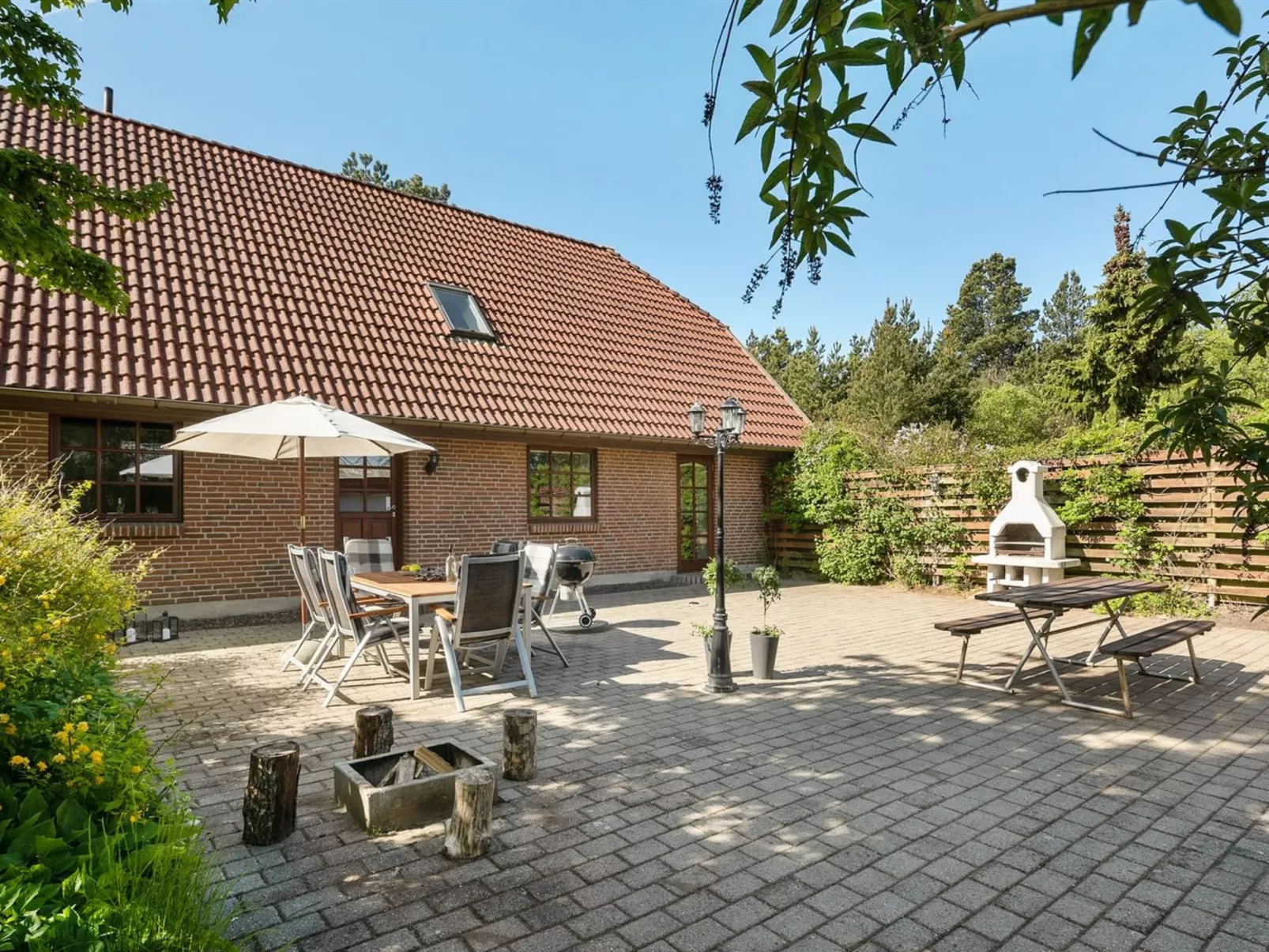 "Iiro" - 2.5km from the sea-Buiten