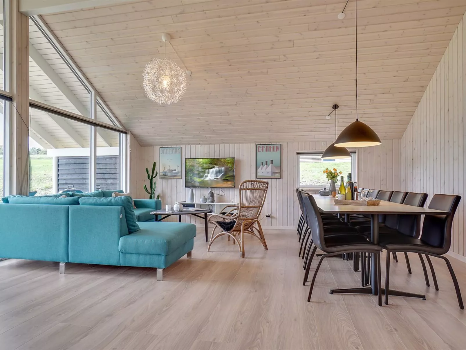 "Vara" - 800m from the sea-Binnen