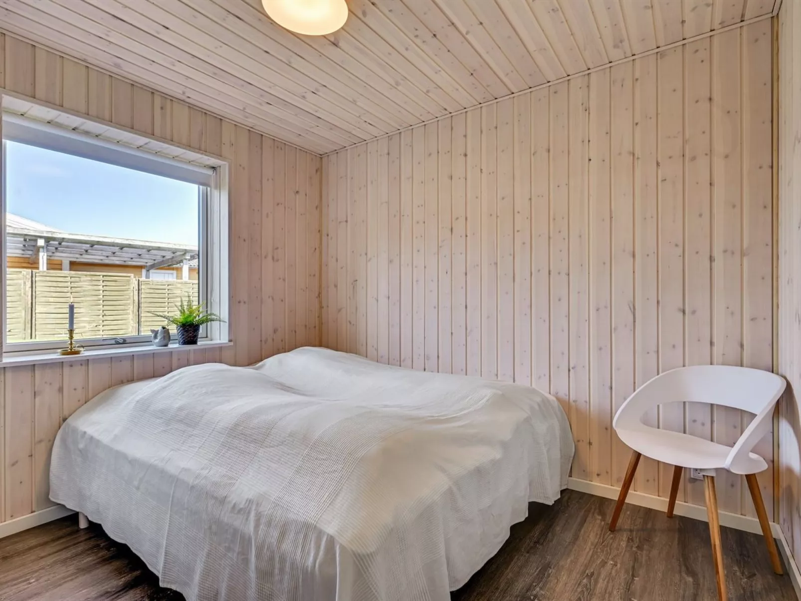 "Ylvi" - 250m from the sea-Binnen