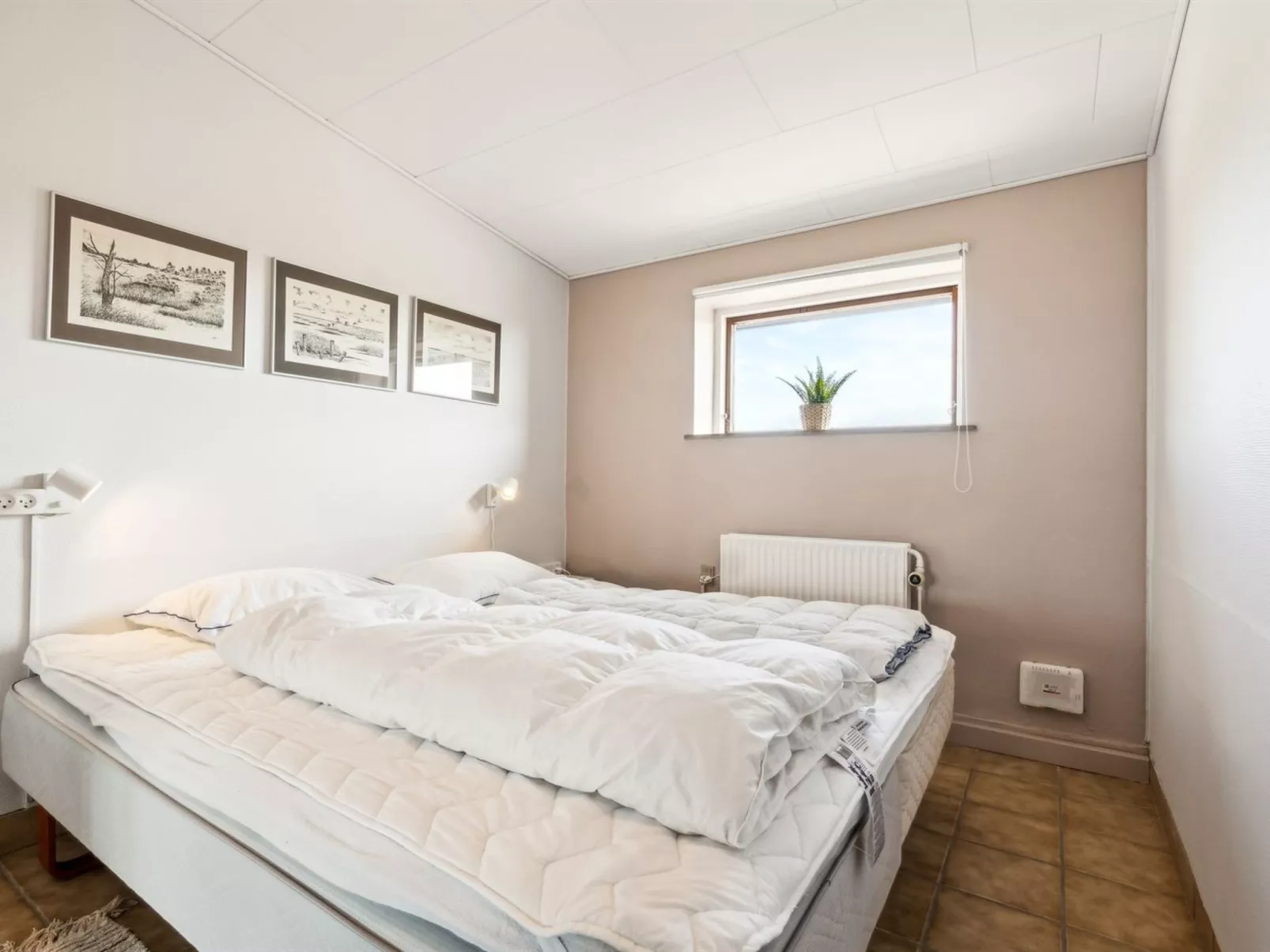 "Kita" - 500m from the sea-Binnen