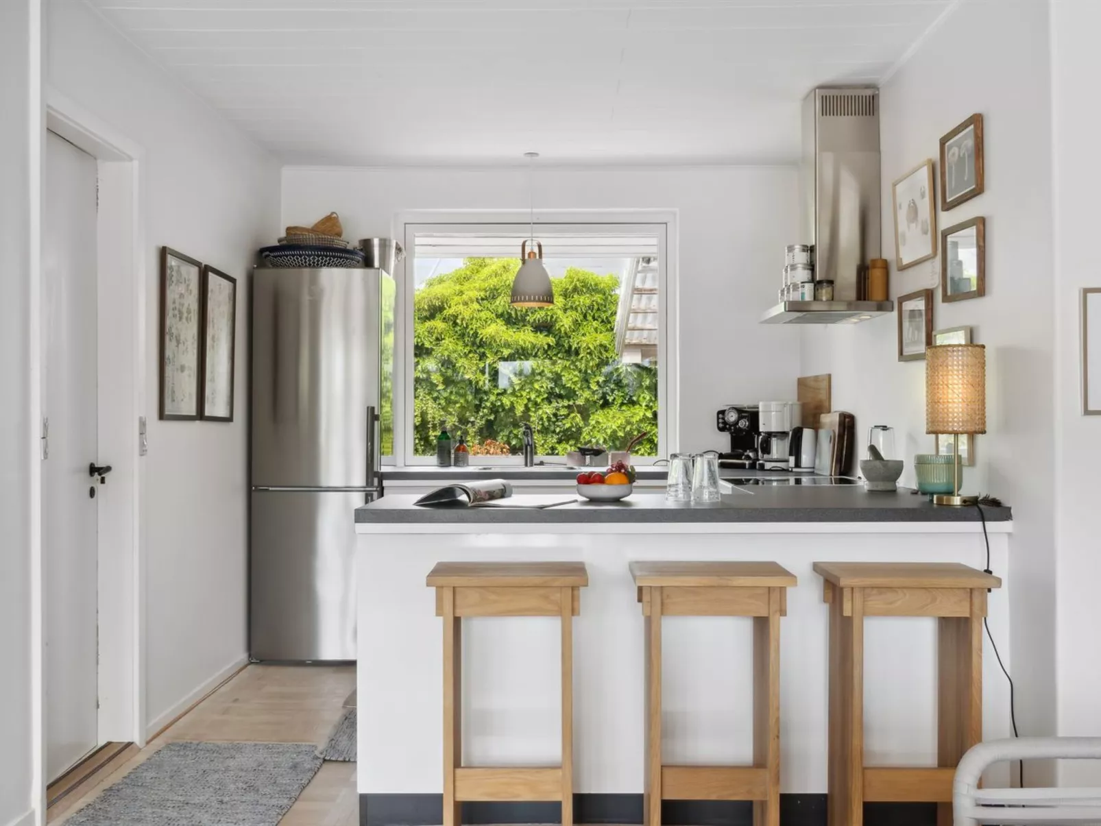 "Tonia" - 290m from the sea-Binnen