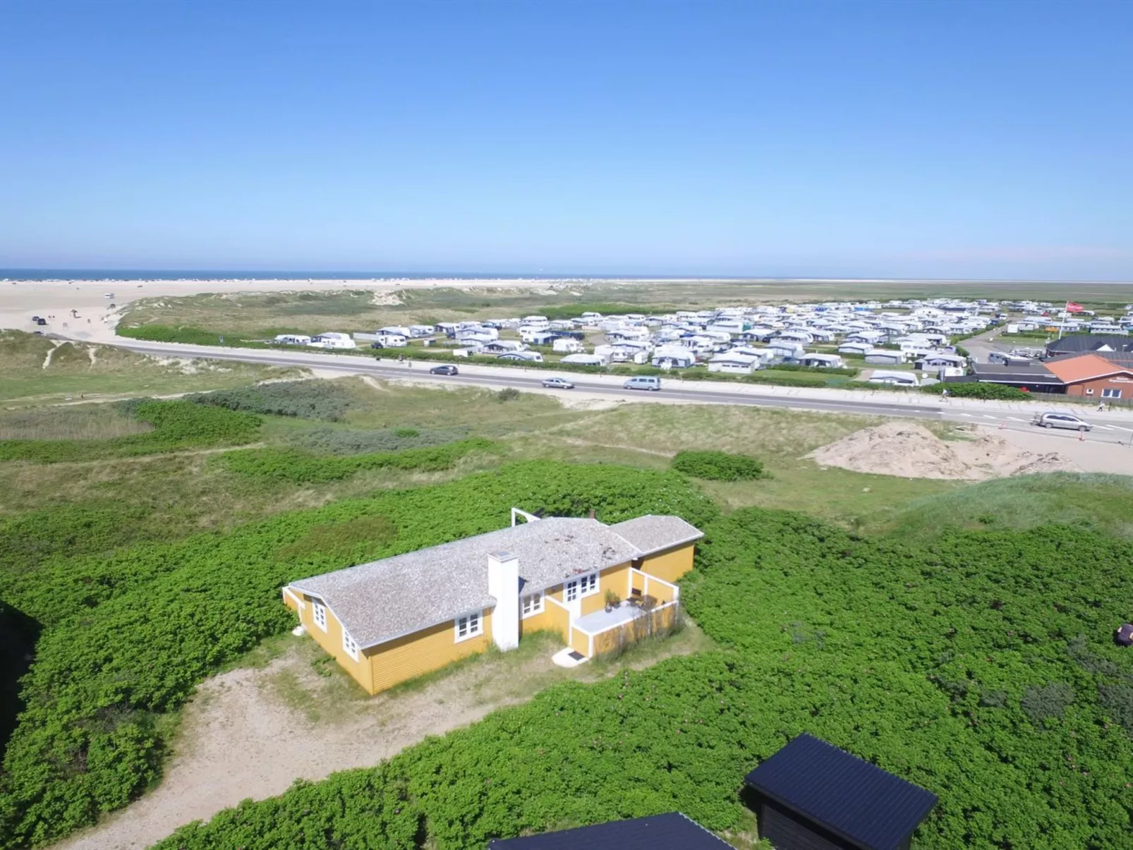 "Kristiarn" - 325m from the sea-Buiten