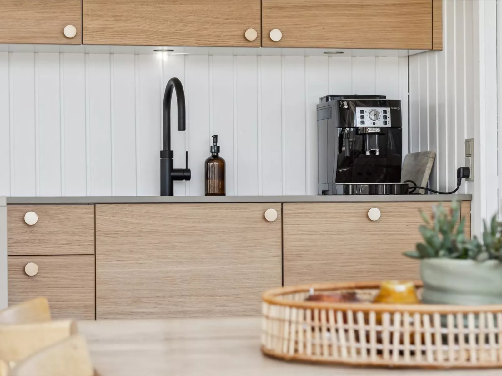 "Amalie" - 650m from the sea-Binnen