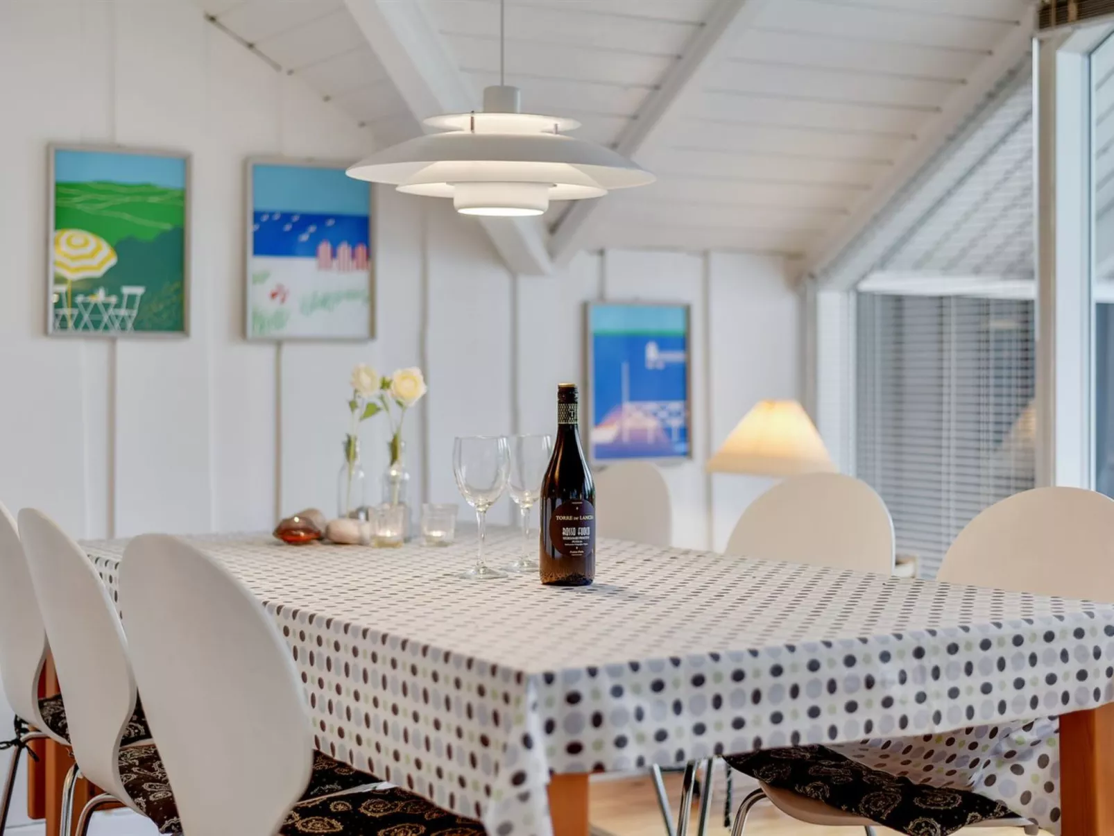 "Sella" - 500m from the sea-Binnen