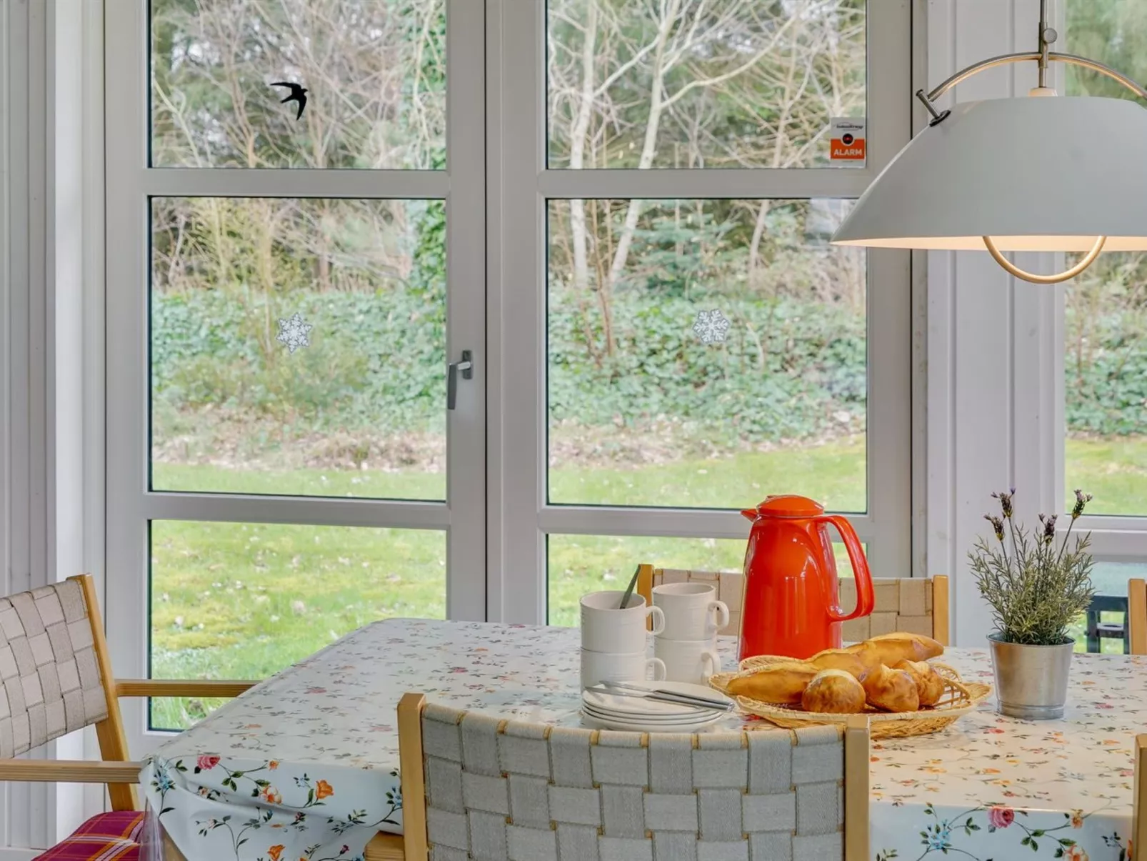 "Marlien" - 1km to the fjord-Binnen