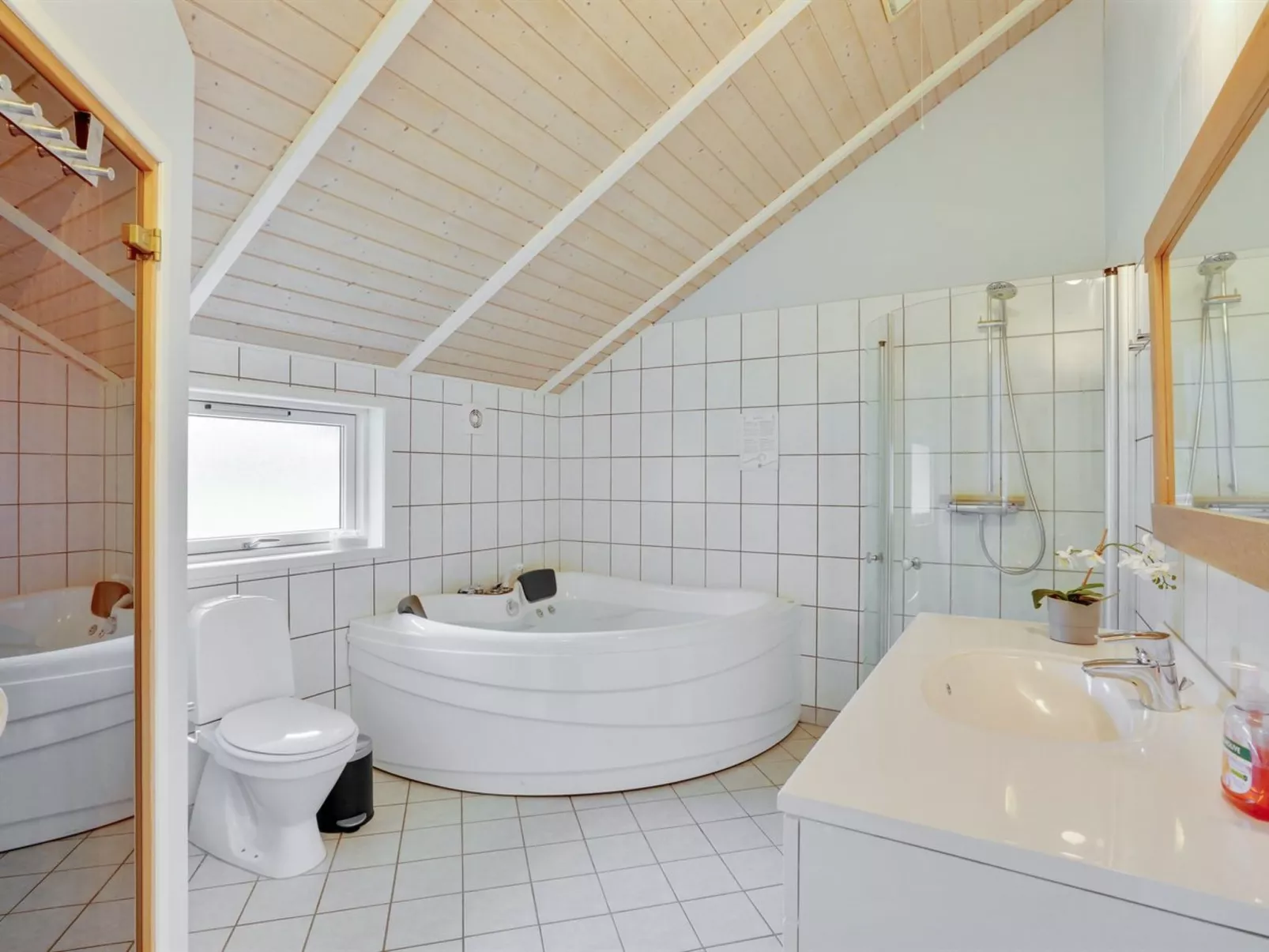 "Arnika" - 28km from the sea-Binnen