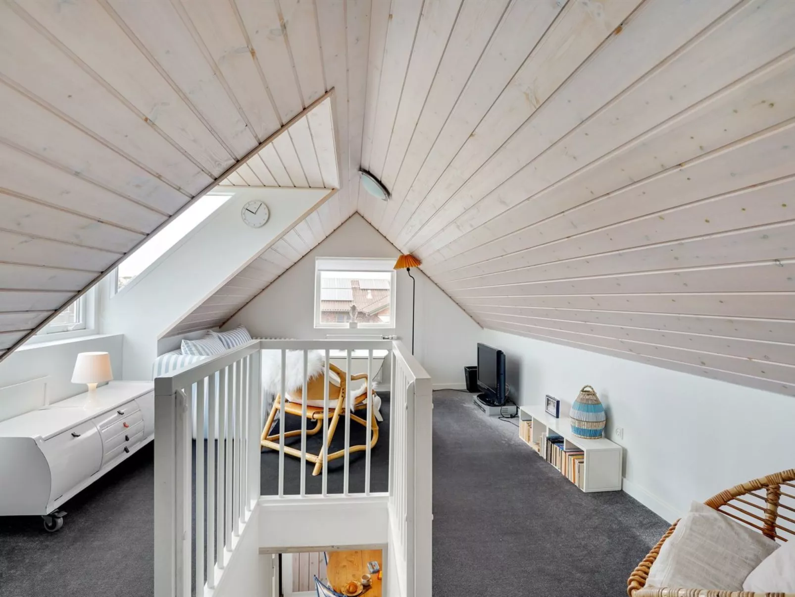 "Fransiska" -  from the sea-Binnen