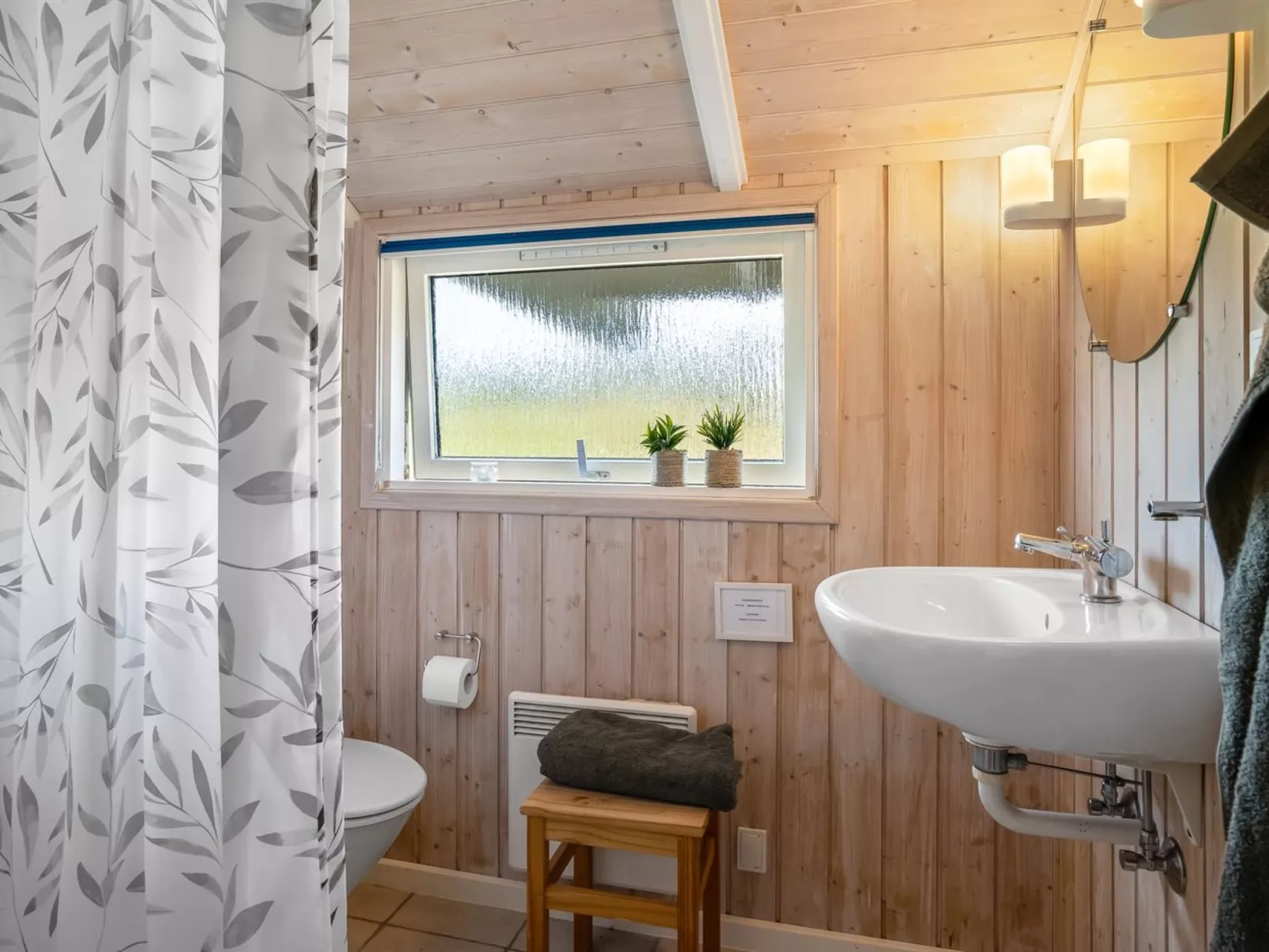 "Eddi" - 550m from the sea-Binnen