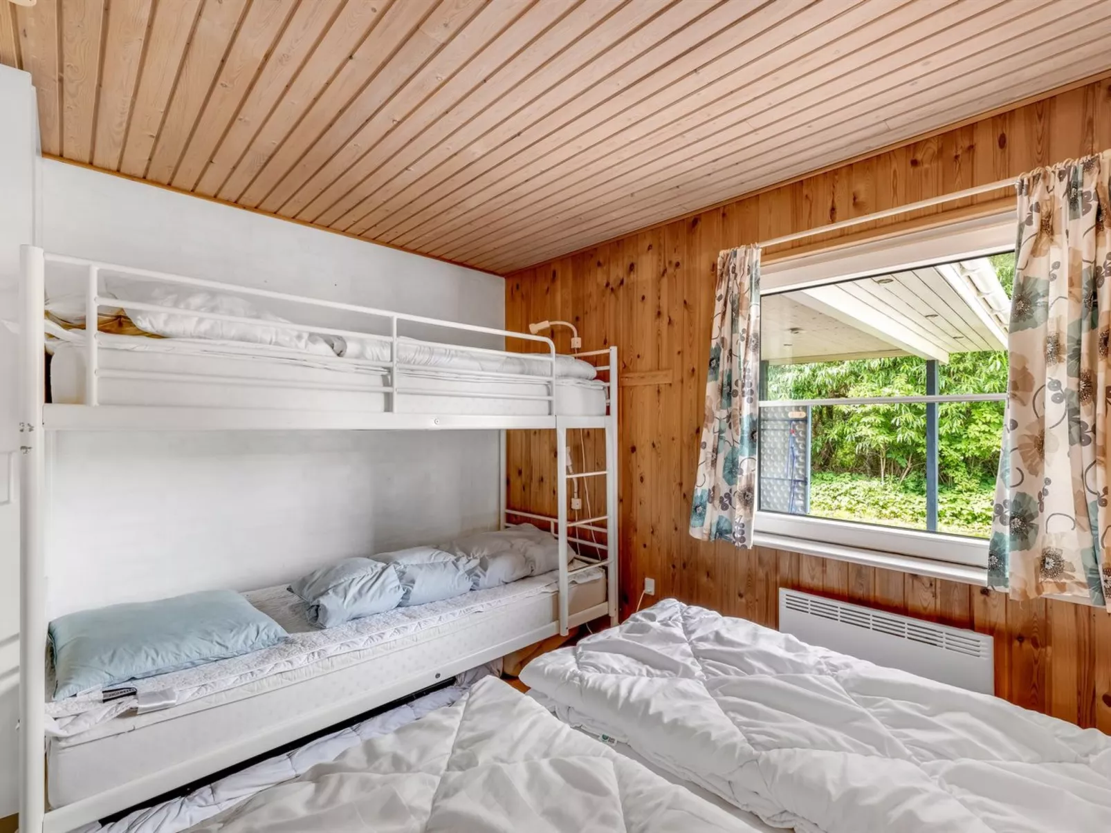 "Ludvig" -  from the sea-Binnen