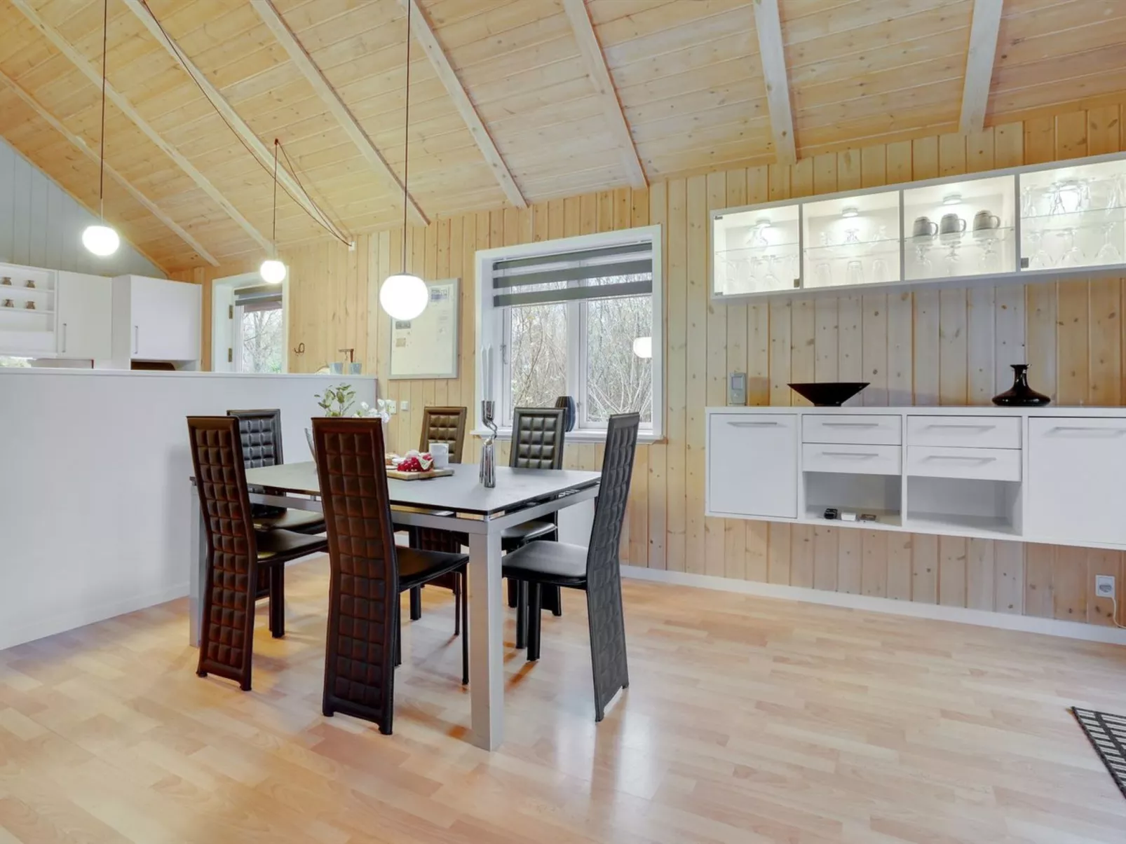 "Heina" - 25km from the sea-Binnen