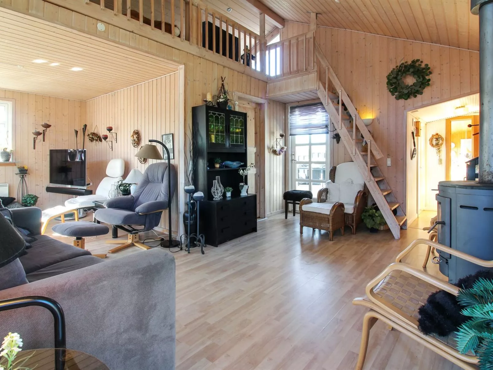 "Bjari" - 850m from the sea-Binnen