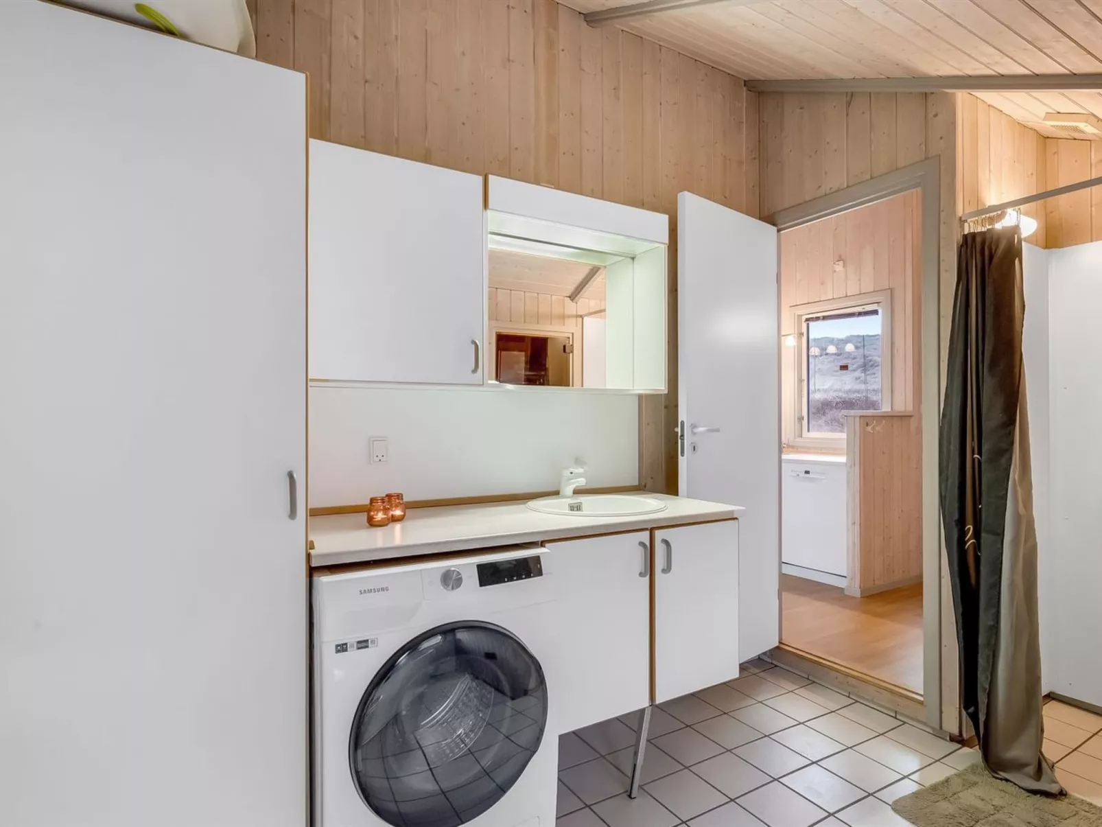 "Mimo" - 150m from the sea-Binnen